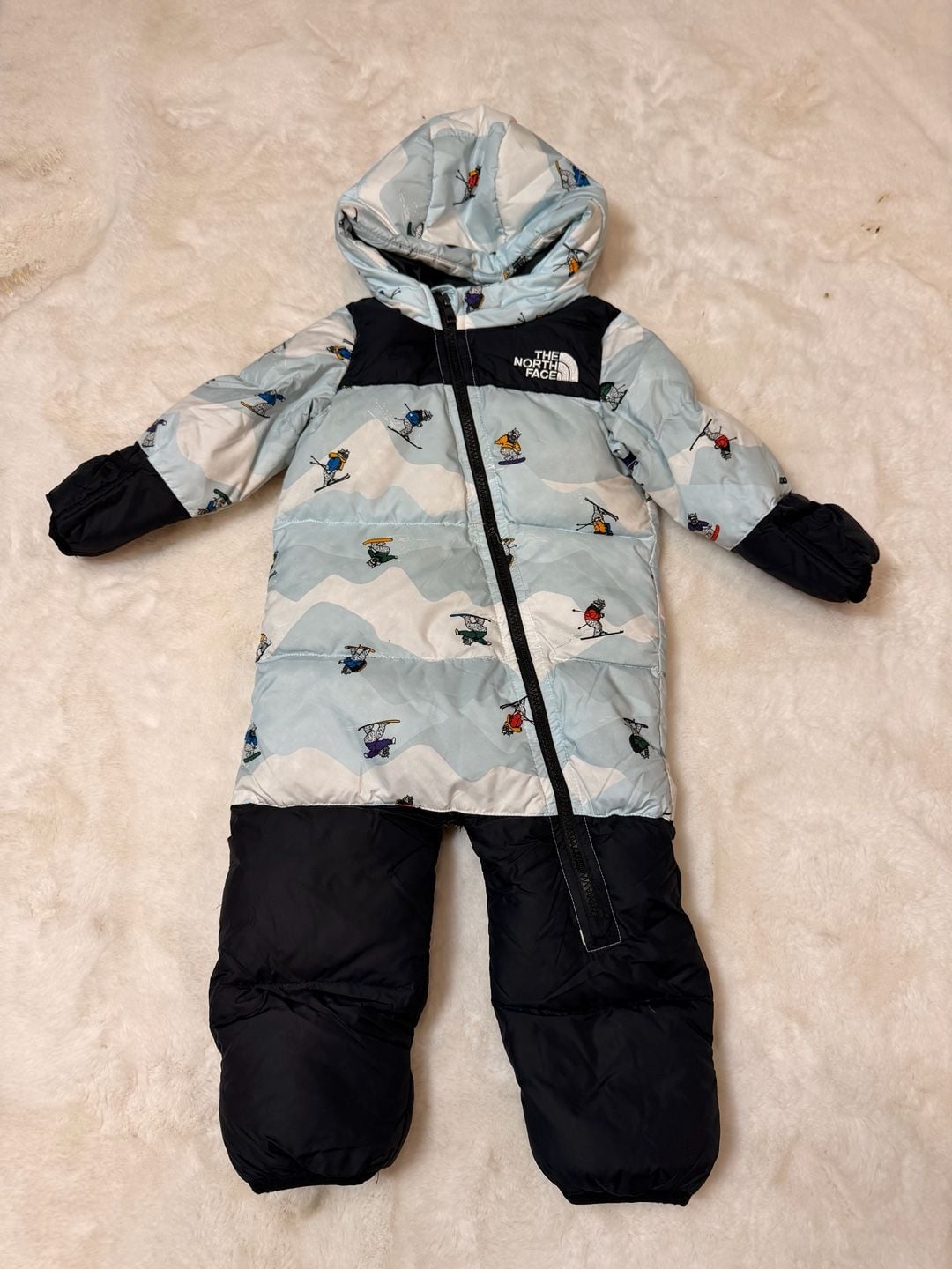 The North Face 1996 Retro Nuptse Graphic-Print Shell Bodysuit 18-24M Light Blue 2
