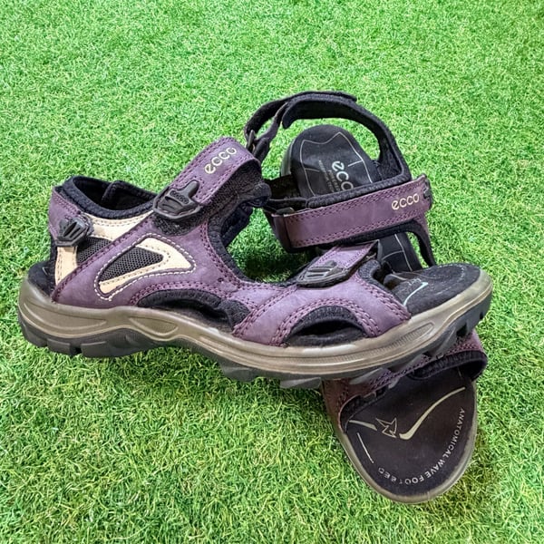 ECCO Yucatan Receptor Sandals Size 39 Purple Outdoor Hiking