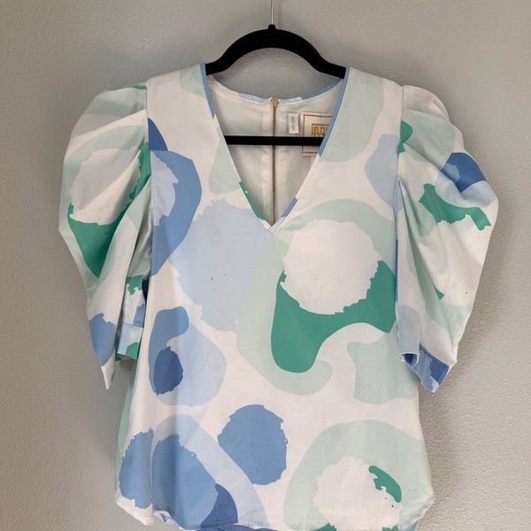 Emily McCarthy Blue Green Abstract Print Puff Sleeve Top Size S