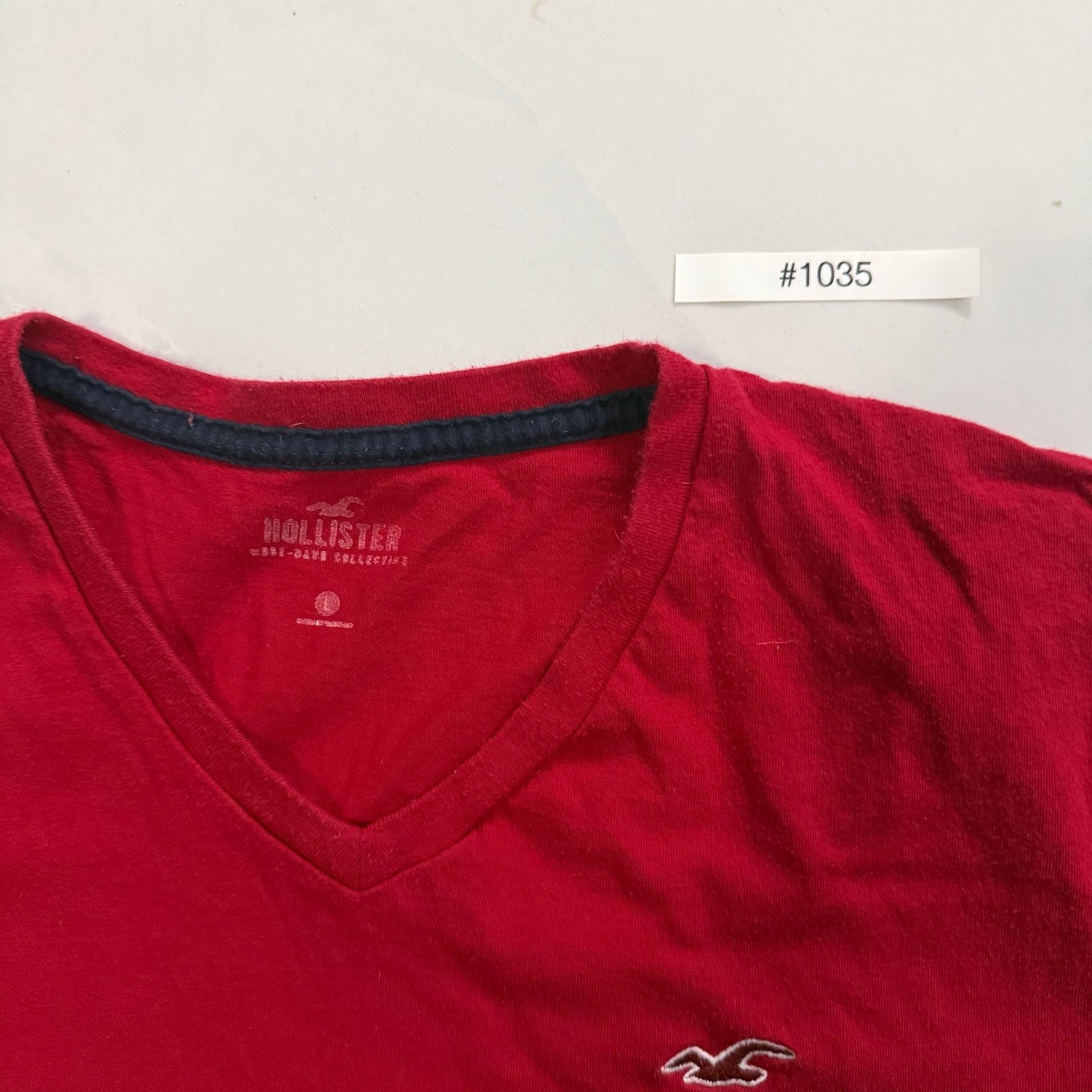 Hollister V-Neck T-Shirt Red 4