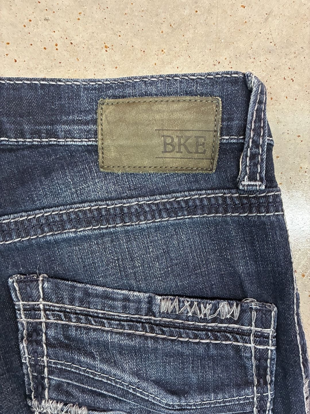 BKE Asher Straight Stretch Jean Size 28L Dark Wash Denim Pants 11