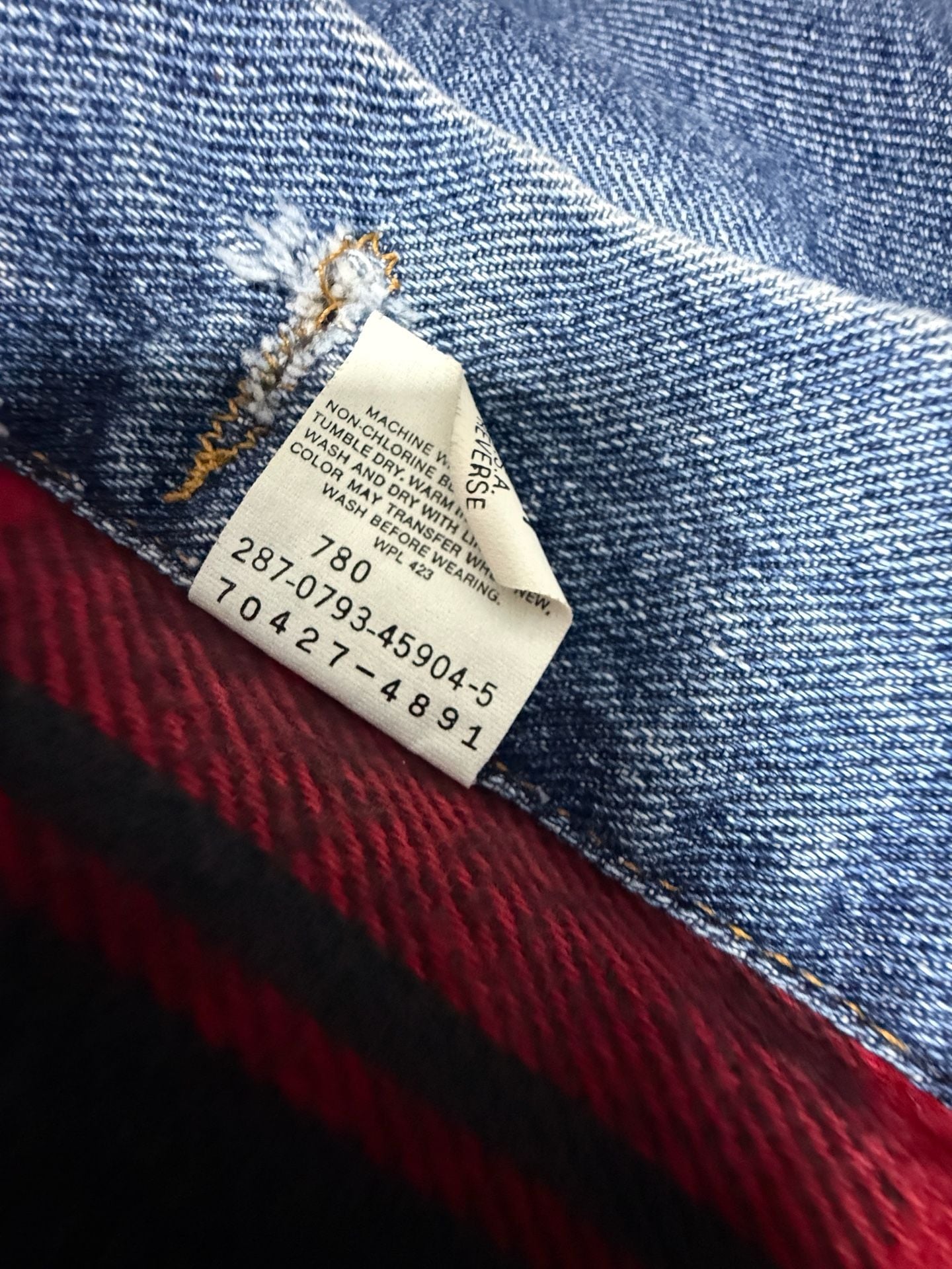 Levi's Vintage Plaid Lined Denim Trucker Jacket Size M Blue Jean Jacket 7