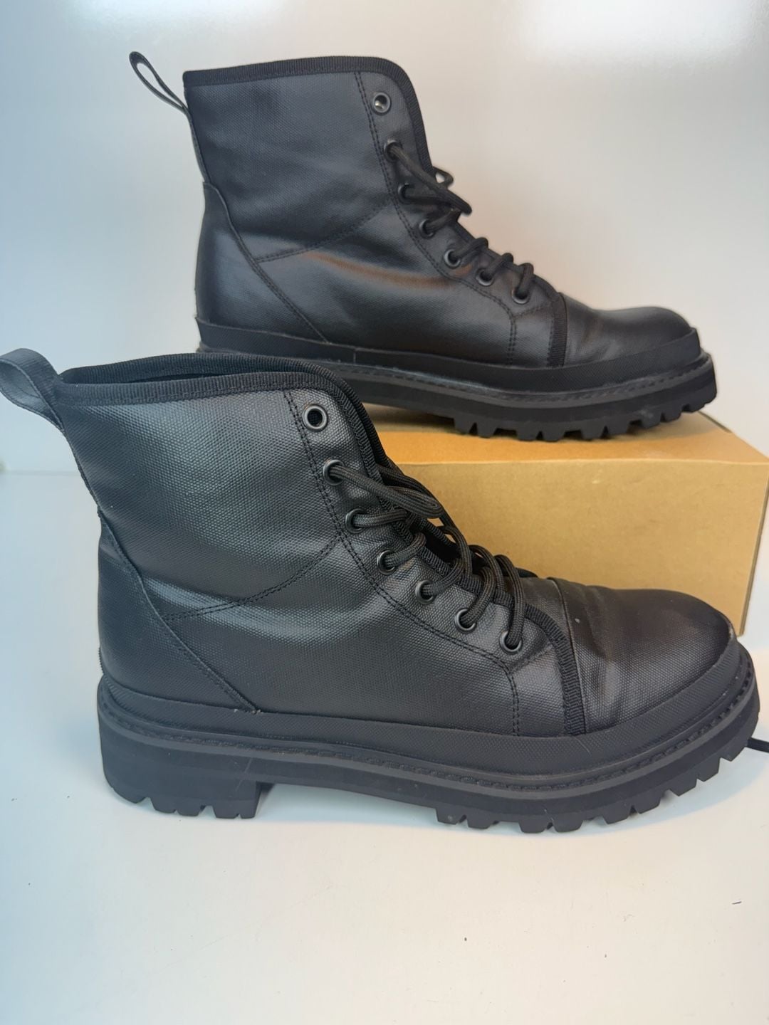 Calvin Klein KCBSBOOT2 combat boots in black size 9.5 men’s 2