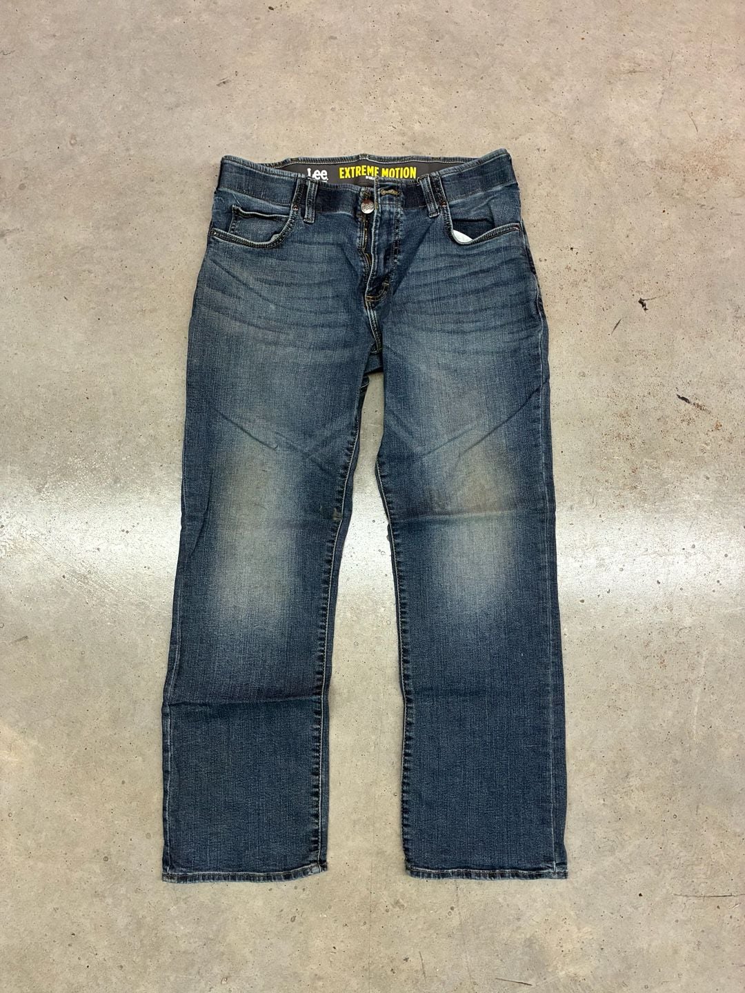 Lee Extreme Motion Regular Fit Bootcut Jeans Size 34x30 Blue Denim 2