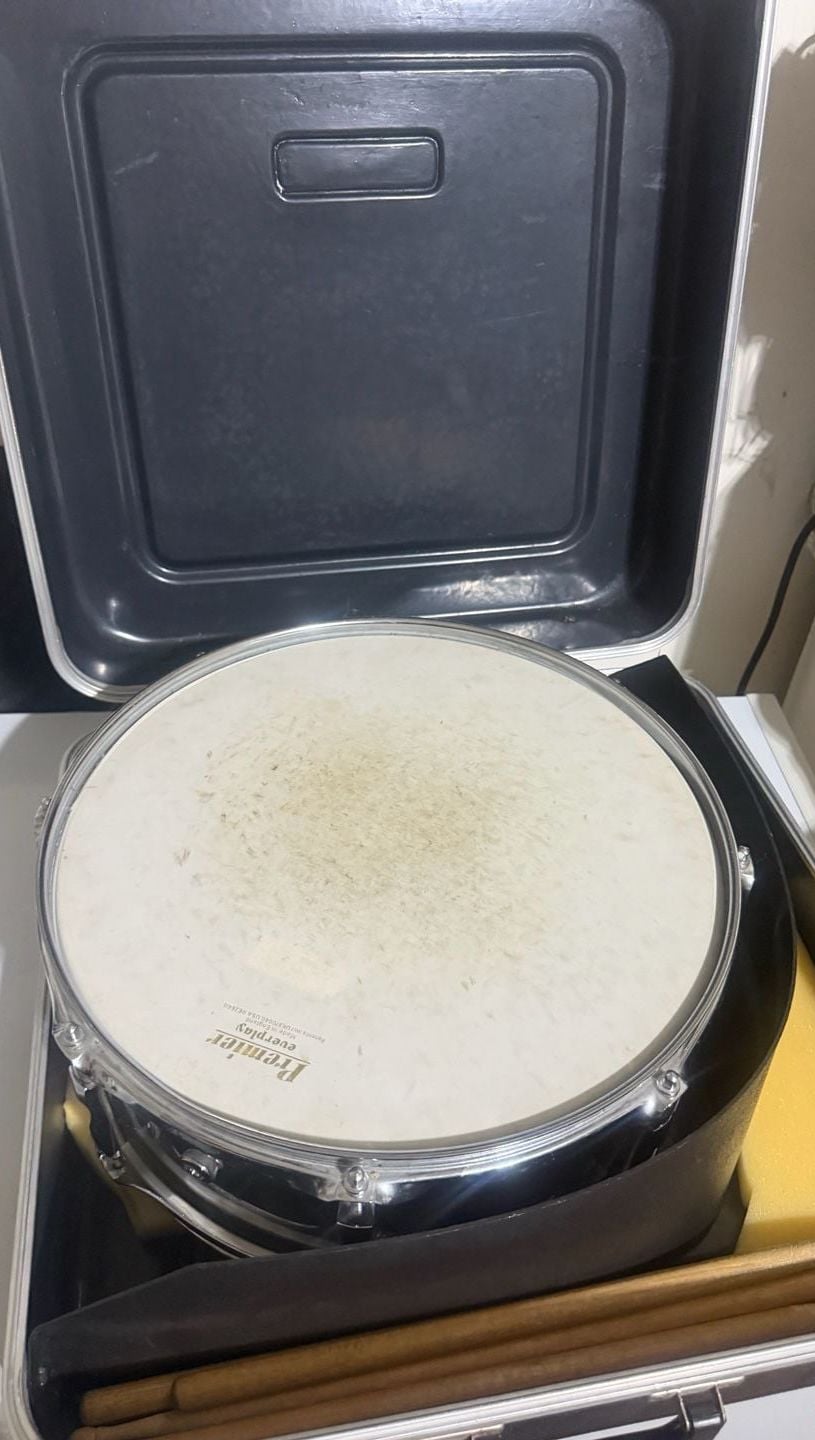 Premier Snare Drum 14 Vintage Metal With Case And Sticks 8