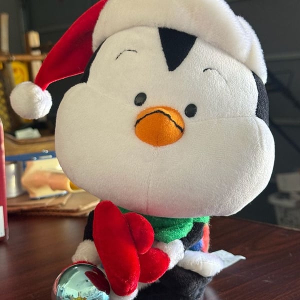 Gemmy Christmas Animated Singing And Cheering Penguin Plush Model 80870