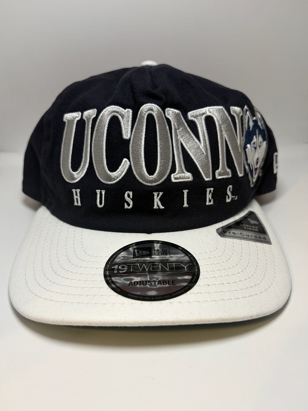 New Era SnapBack UCONN Huskies Hat — , 3