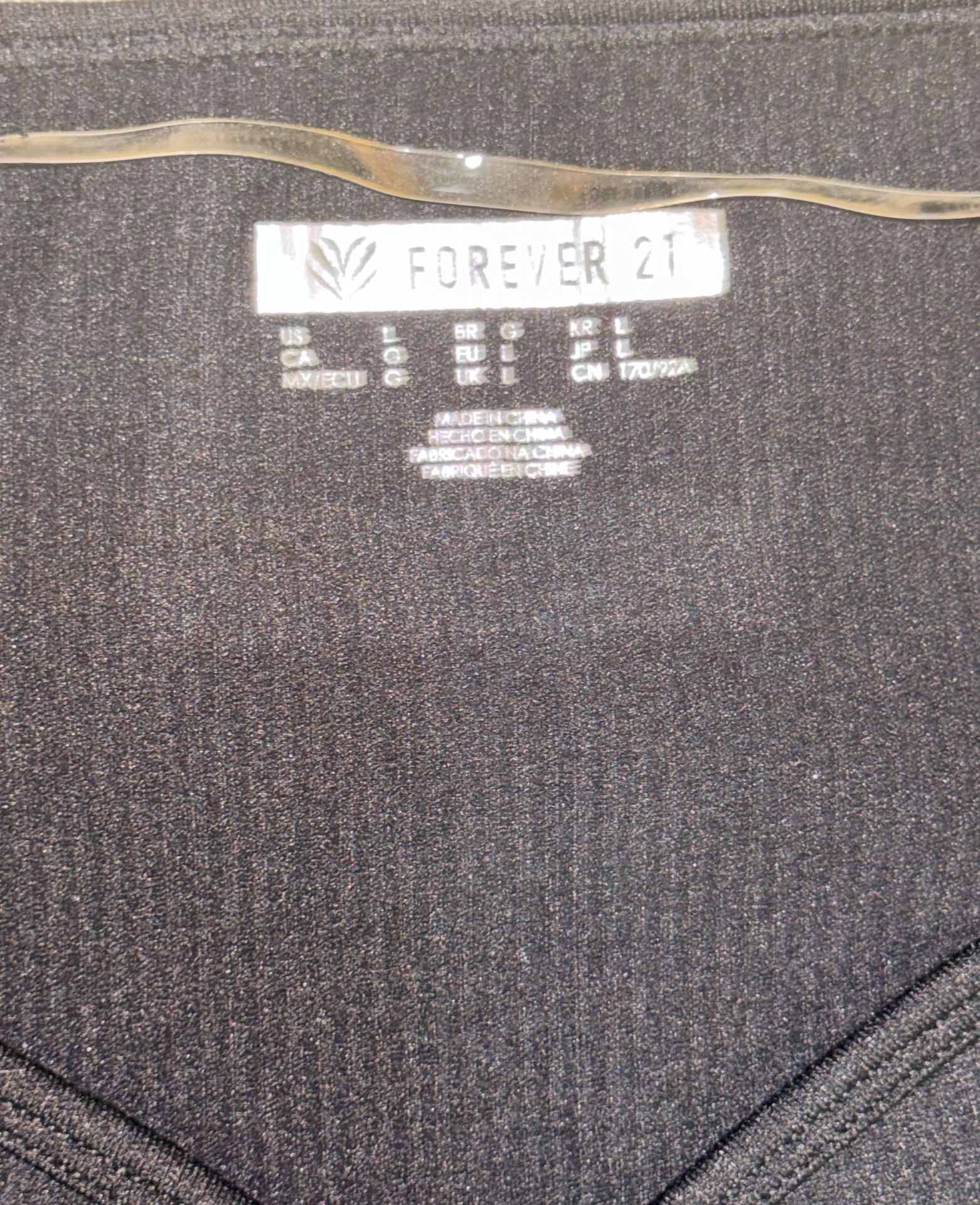 Forever 21 Black Long Sleeve Ruched Crop Top Size L 3