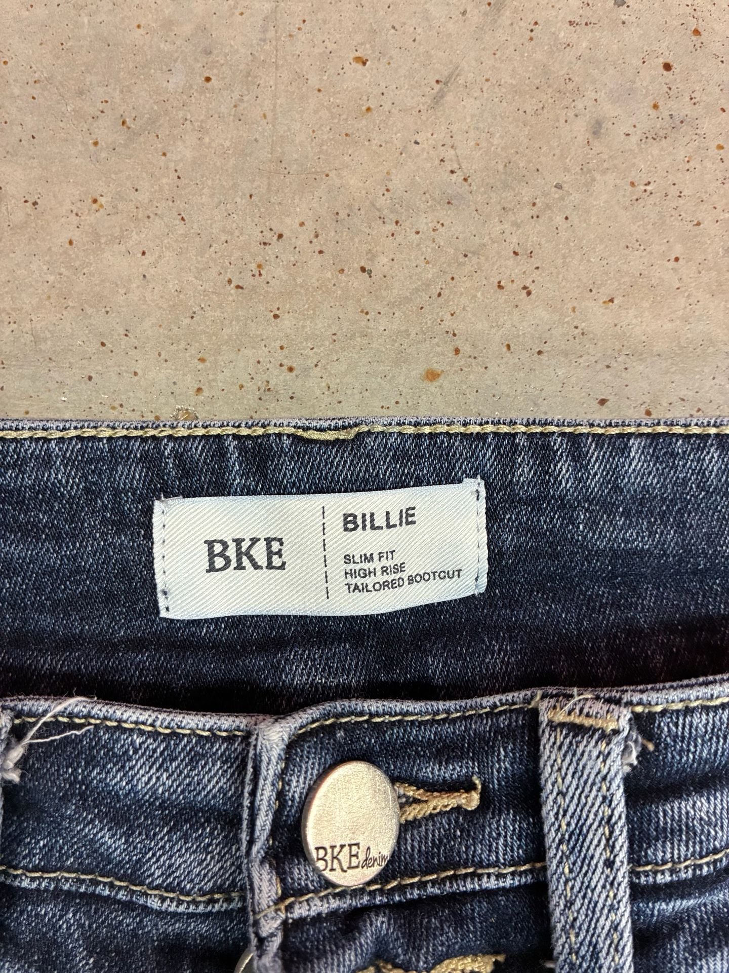 BKE Billie Slim Fit High Rise Tailored Bootcut Jeans Size 25x31.5 Dark Wash 4