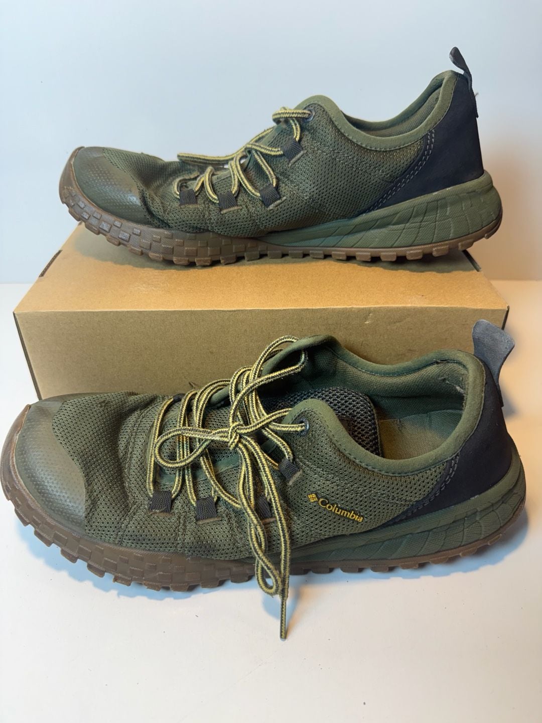 Columbia Fairbanks Low Size 10.5 Green Hiking Shoes 2