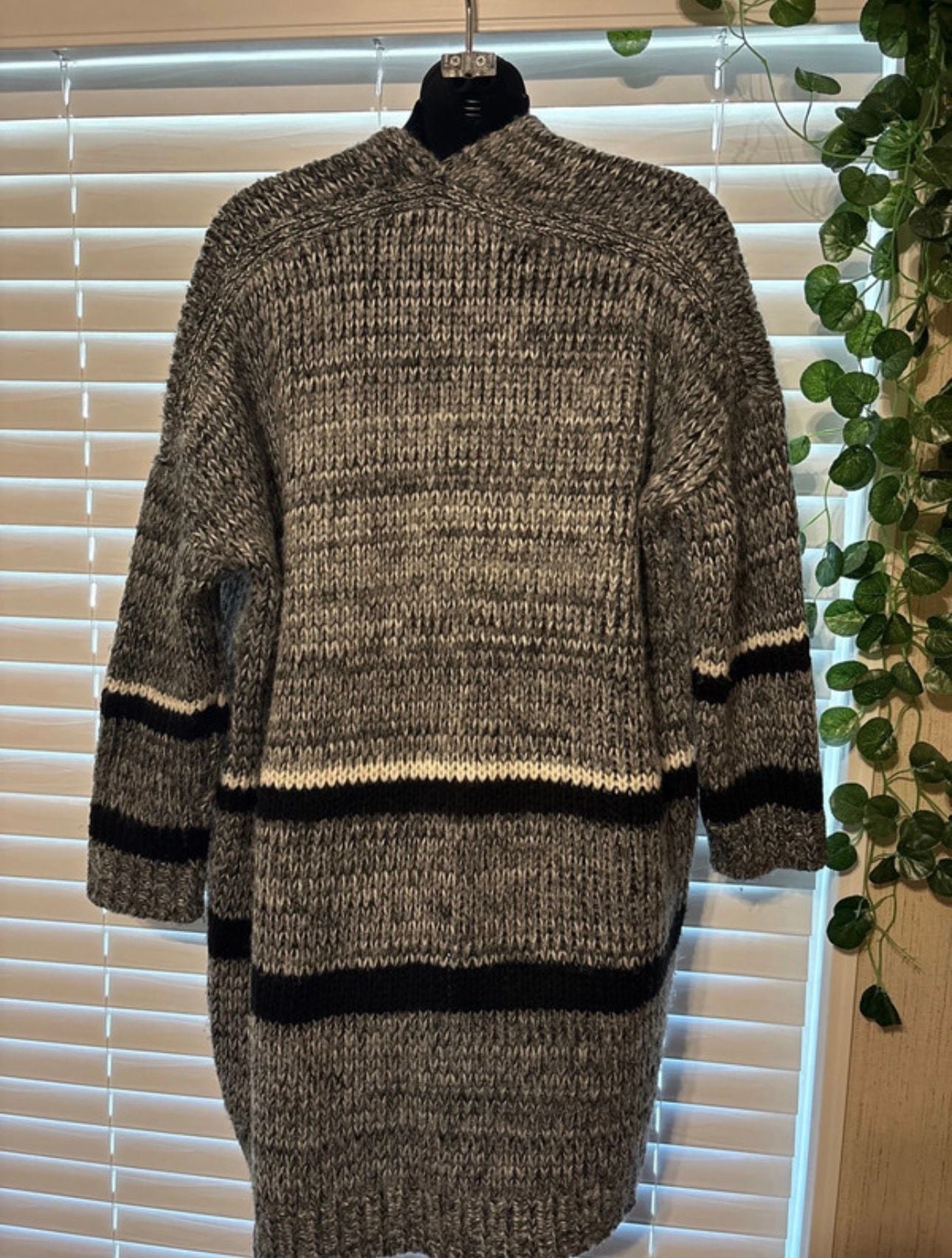Forever Contemporary Gray Black White Striped Open Front Cardigan XS 5