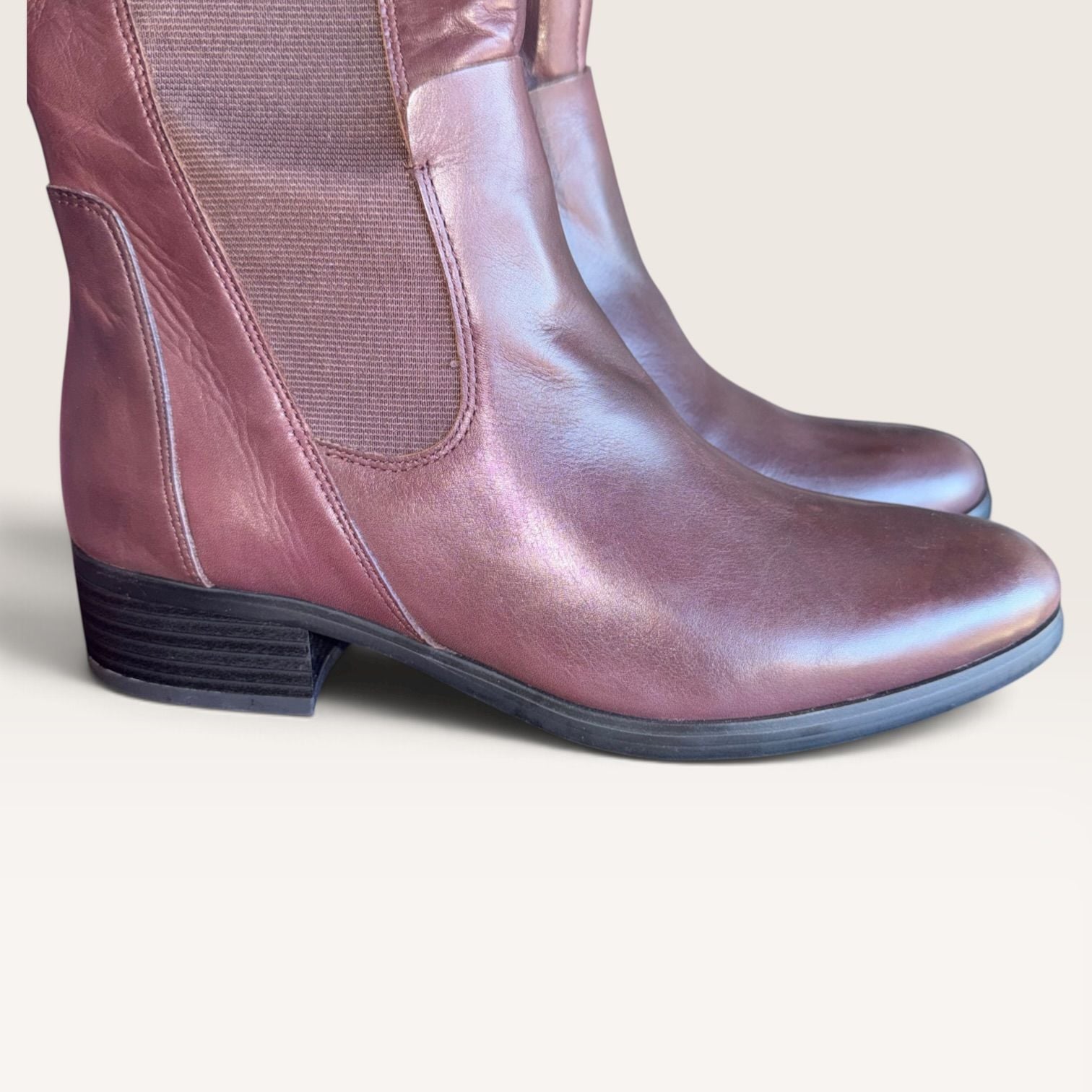 New in Box H by Halston Naomi Burgundy Leather Knee High Boots Size 8M 6