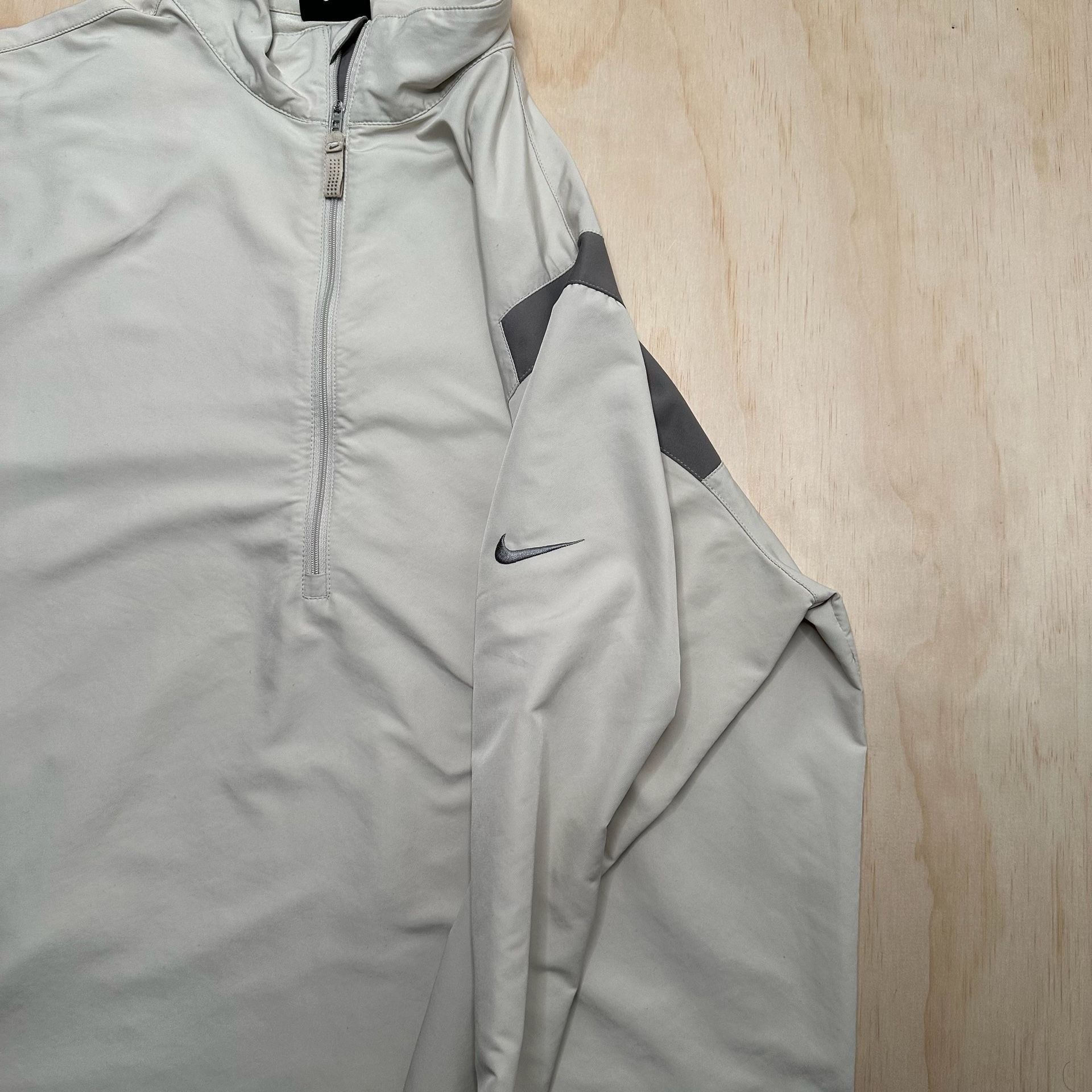 Nike Golf Majestic Oaks Golf Club Quarter-Zip Pullover Jacket Size L Gray White 6
