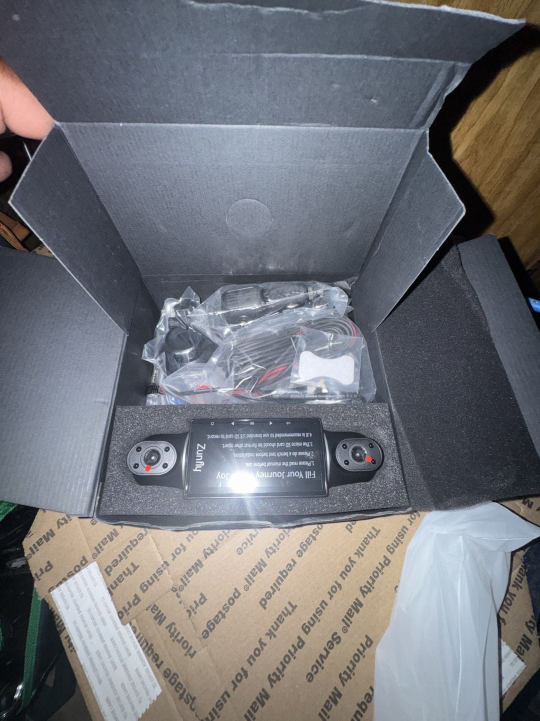 Zunfly 4 Channel 1080P Car DVR Dash Cam with WiFi and GPS 3