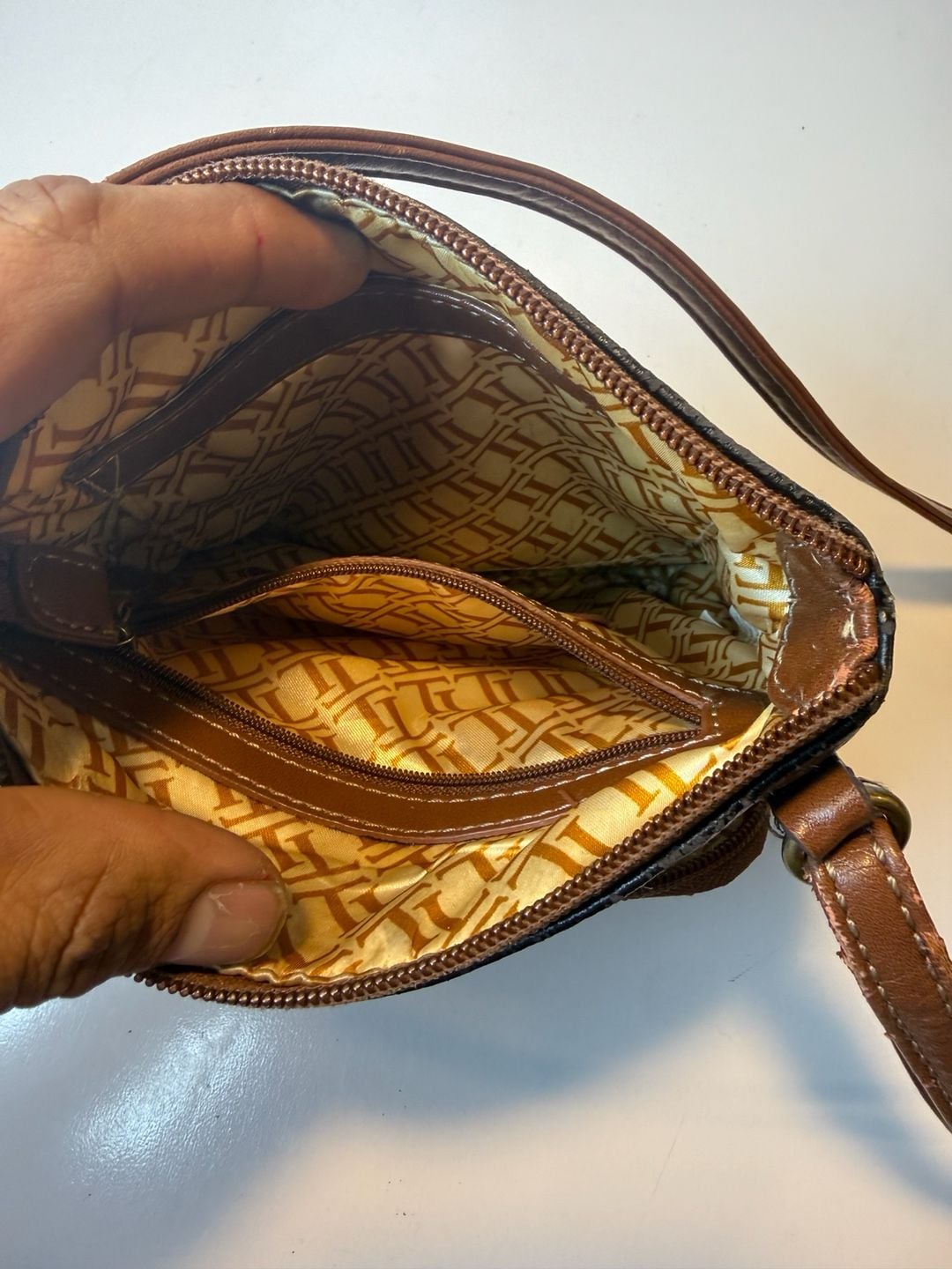 Tignanello Leather Crossbody Bag Black Brown 7