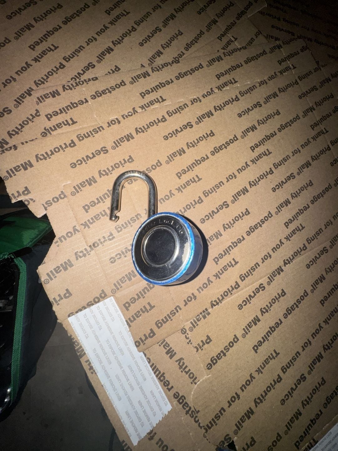 Master Lock 1502BLU Blue Combination Dial Padlock 3