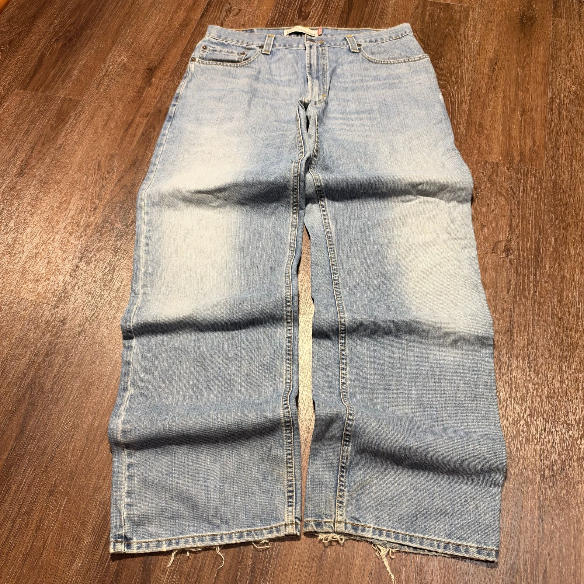 Vintage Levi's 569 Loose Straight Light Wash Denim Jeans Size W34 L34 Baggy Y2K 2