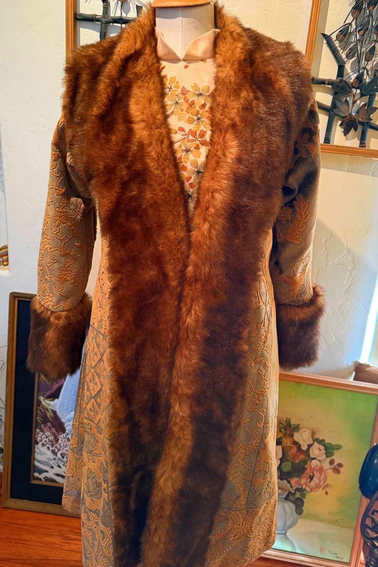 Penny Lane Vintage Faux Fur Coat with Jacquard Pattern and Fur Trim  Sz M Y2K Fairycore  11