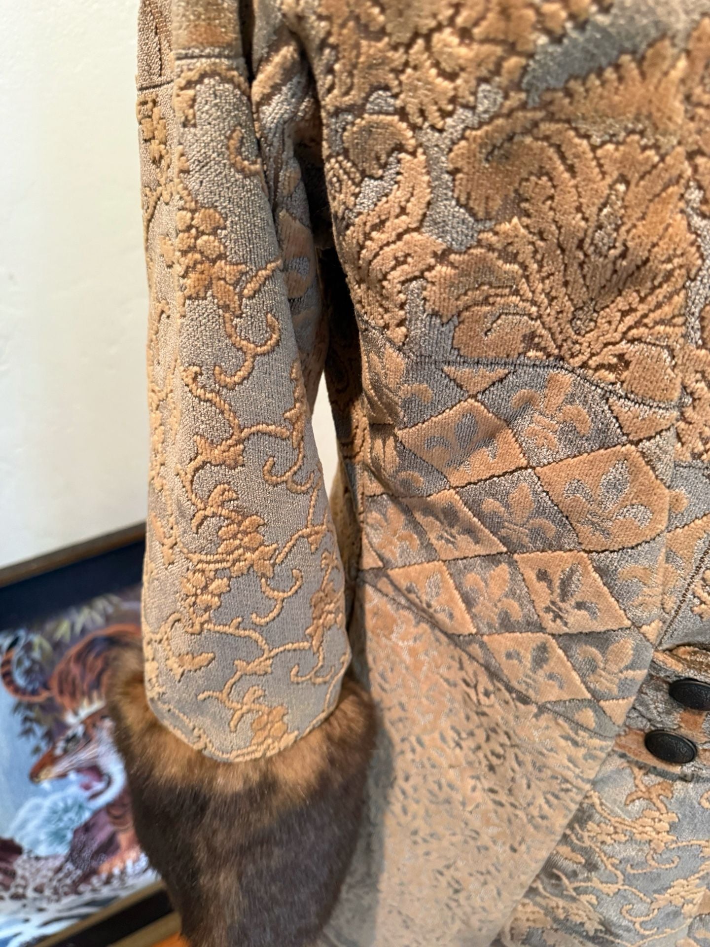 Penny Lane Vintage Faux Fur Coat with Jacquard Pattern and Fur Trim  Sz M Y2K Fairycore  23