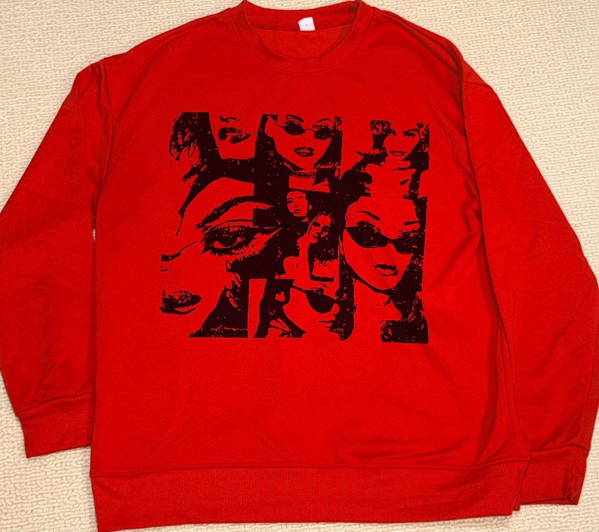 SINNERS PASSPORT Crewneck – THE CAST, 2