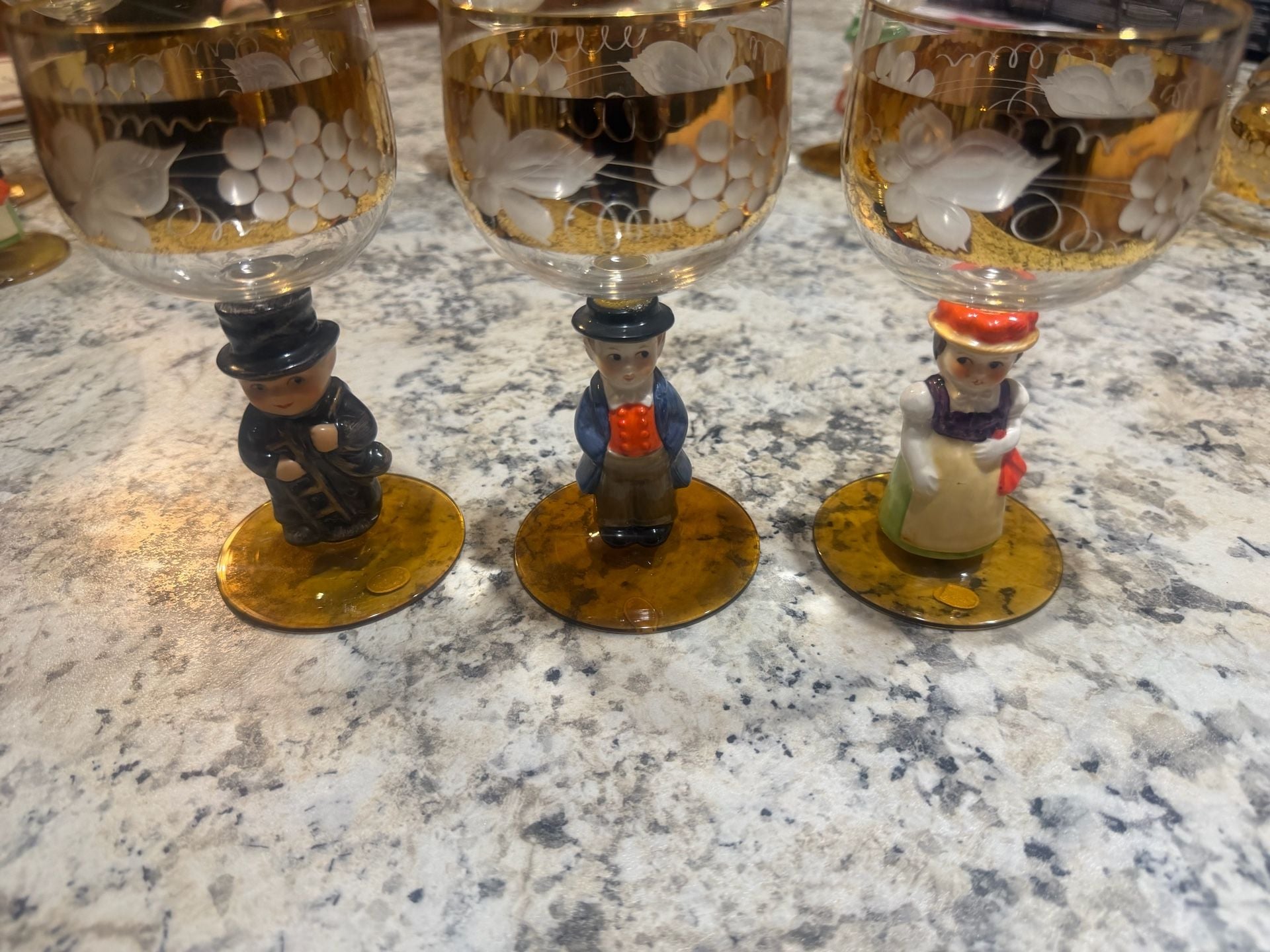 6 Vintage Goebel Hummel Figurine Cordial Wine Glasses 10