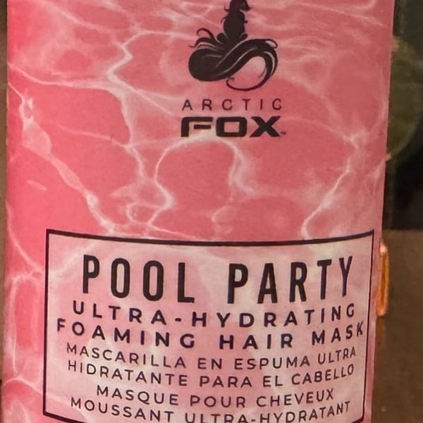 Arctic Fox Pool Party Ultra-Hydrating Foaming Hair Mask