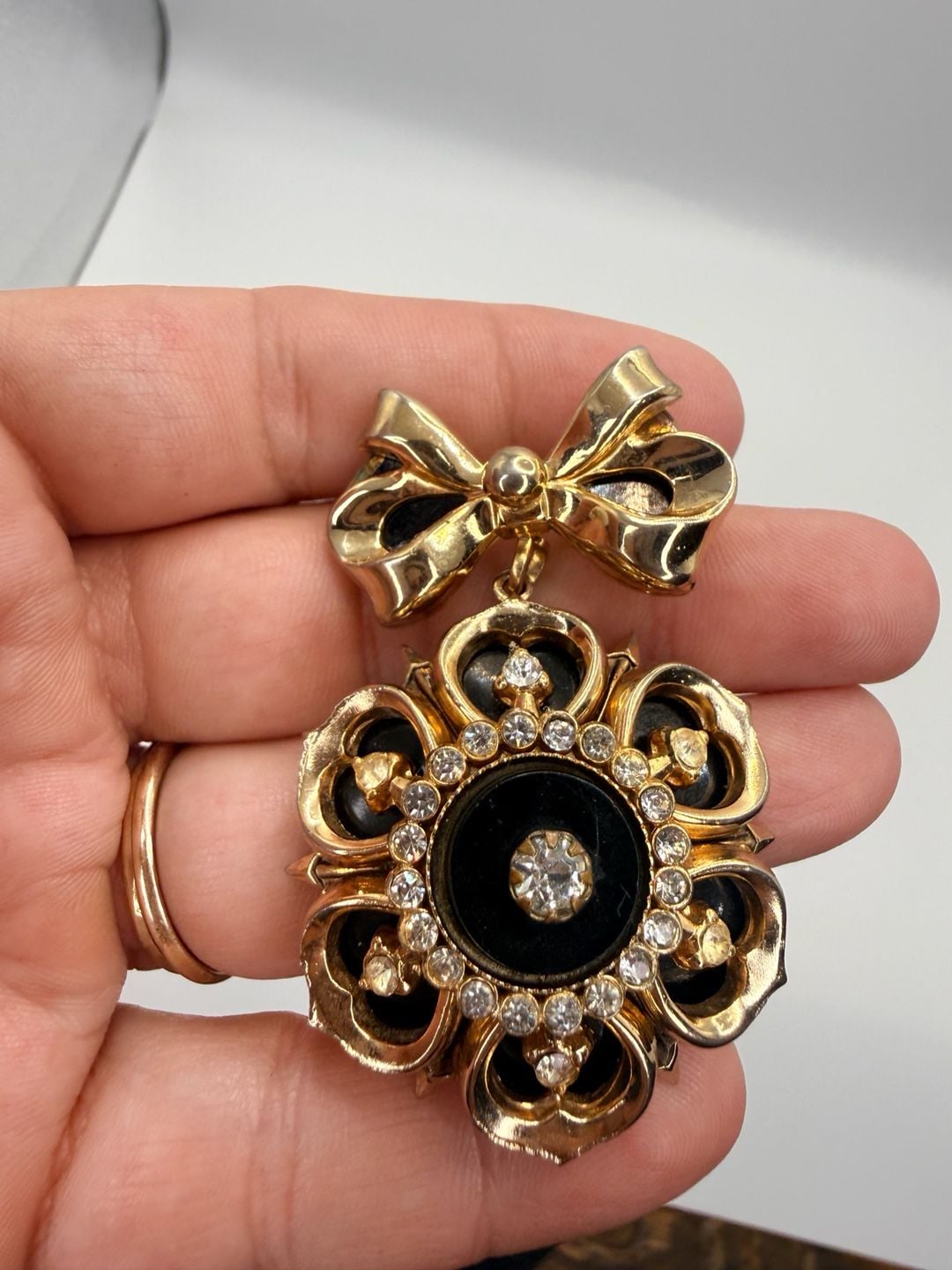 Coro Flower Bow Rhinestone Black Enamel Brooch Pin 2