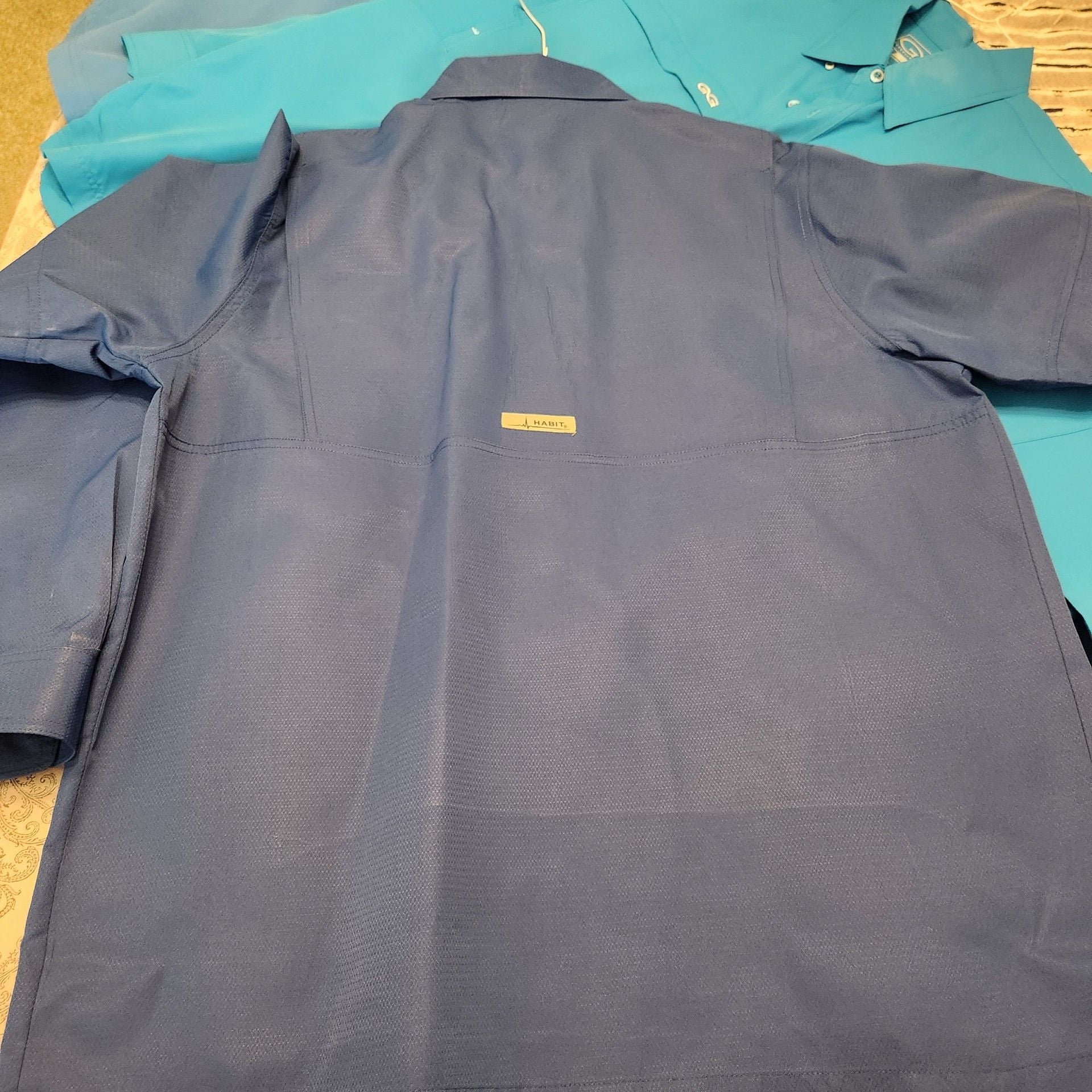 Bundle of 4 men's outdoor Fishing hunting Shirts 12