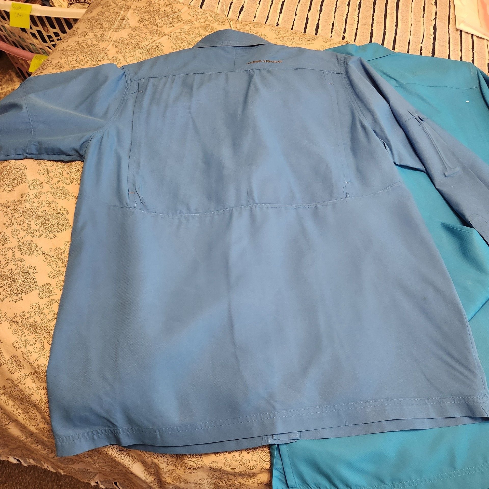 Bundle of 4 men's outdoor Fishing hunting Shirts 13