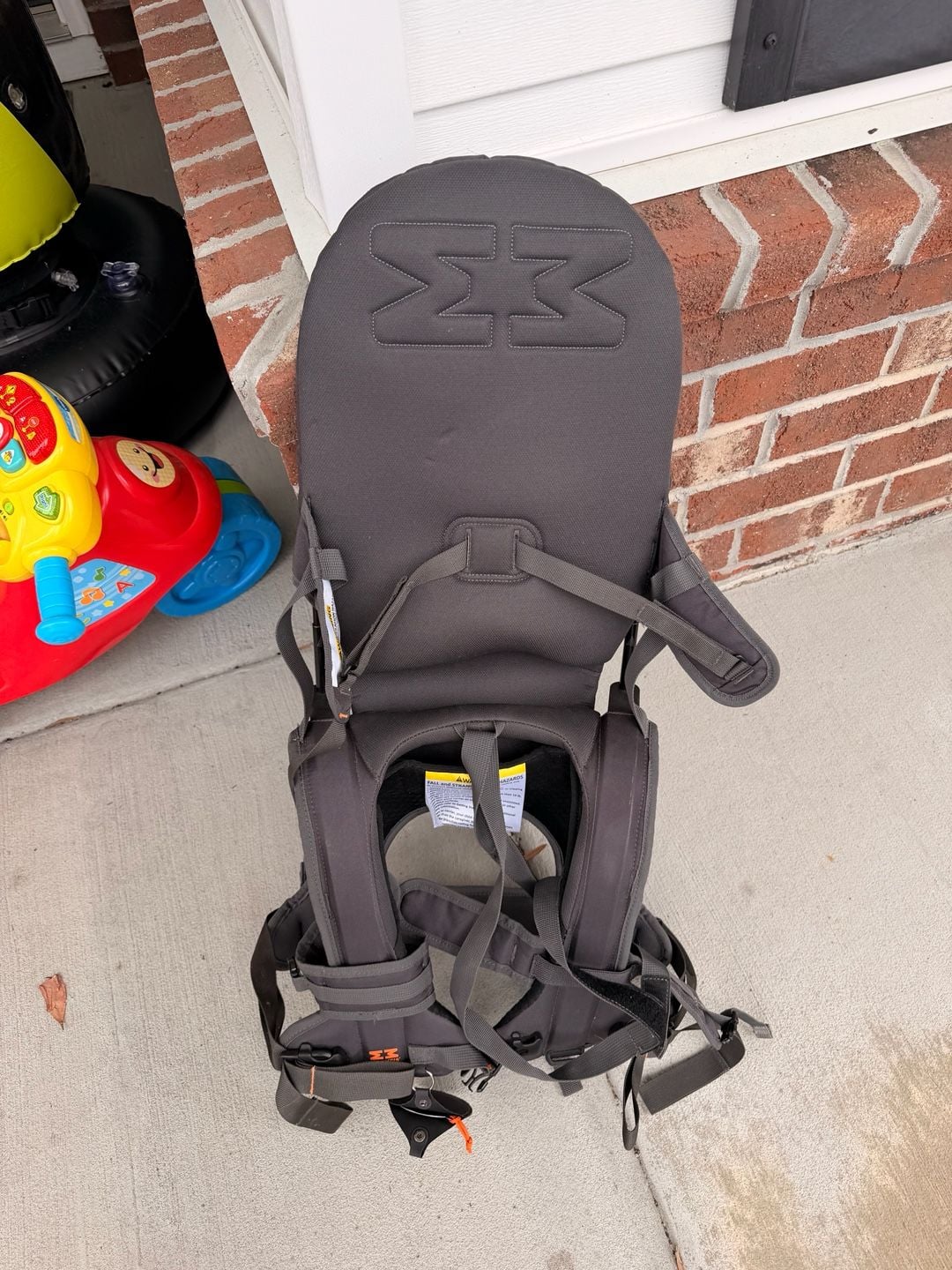 MiniMeis G4 Shoulder Carrier Gray Baby Carrier 2