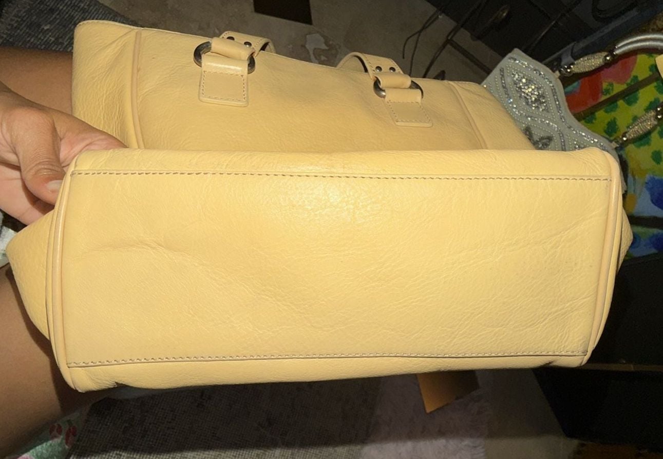 Marc Jacobs Leather Top Handle Bag Yellow 18"" 5