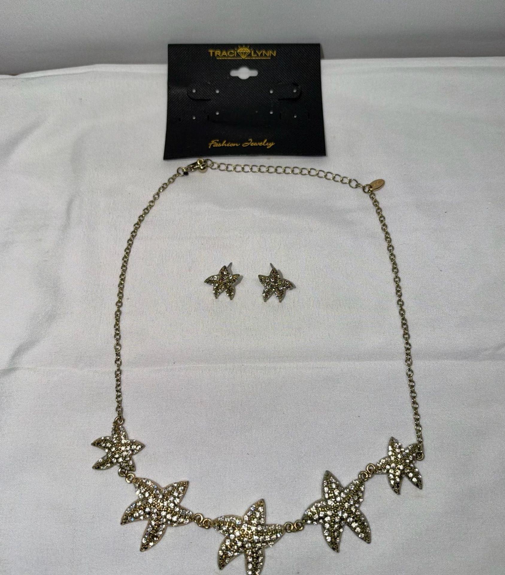 Traci Lynn Starfish Necklace & Earrings Set Gold Tone Crystal 1