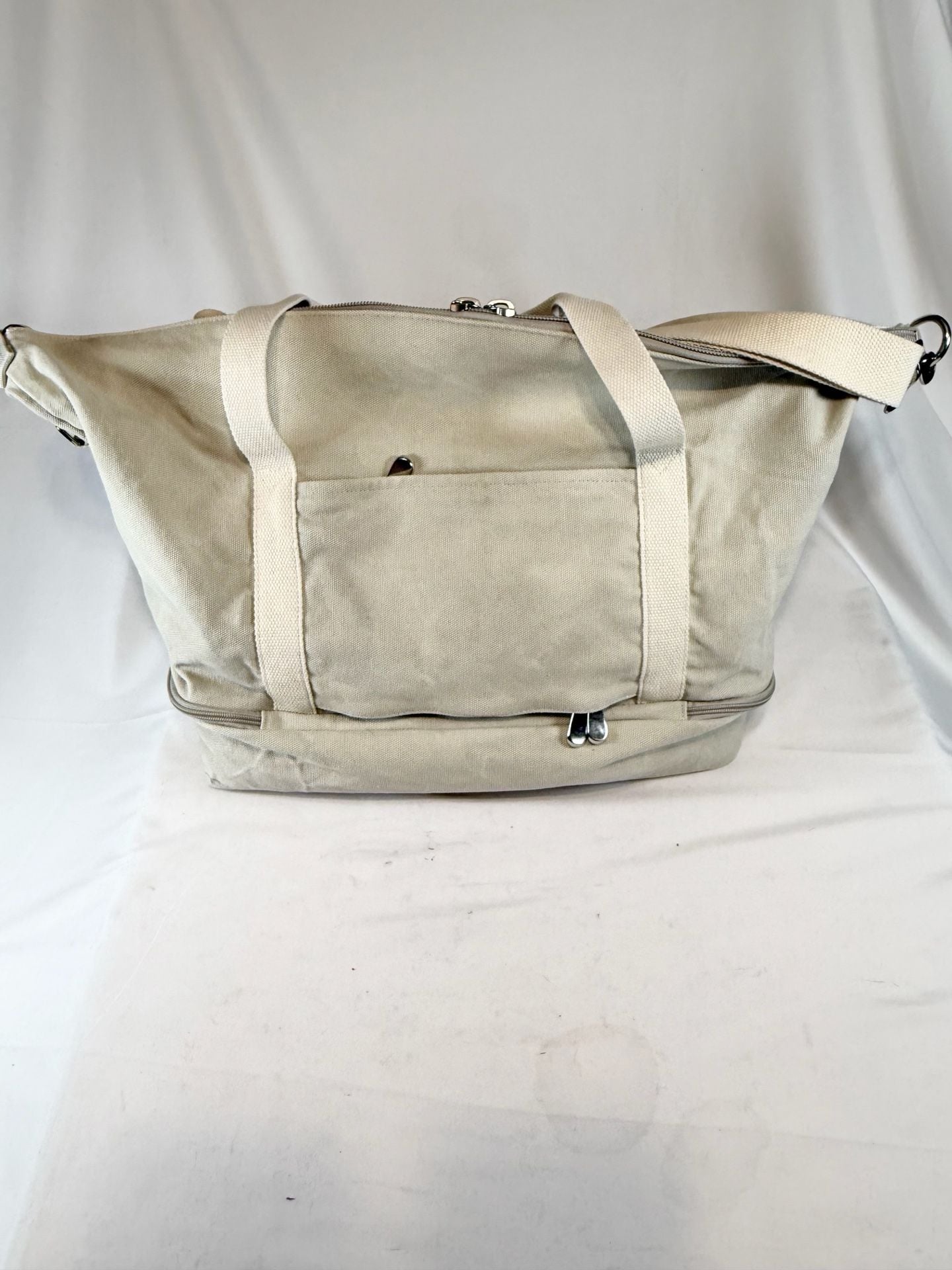 Lo & Sons Canvas Weekender Bag Quiet Luxury Old Money Minimalist Heritage Preppy 5