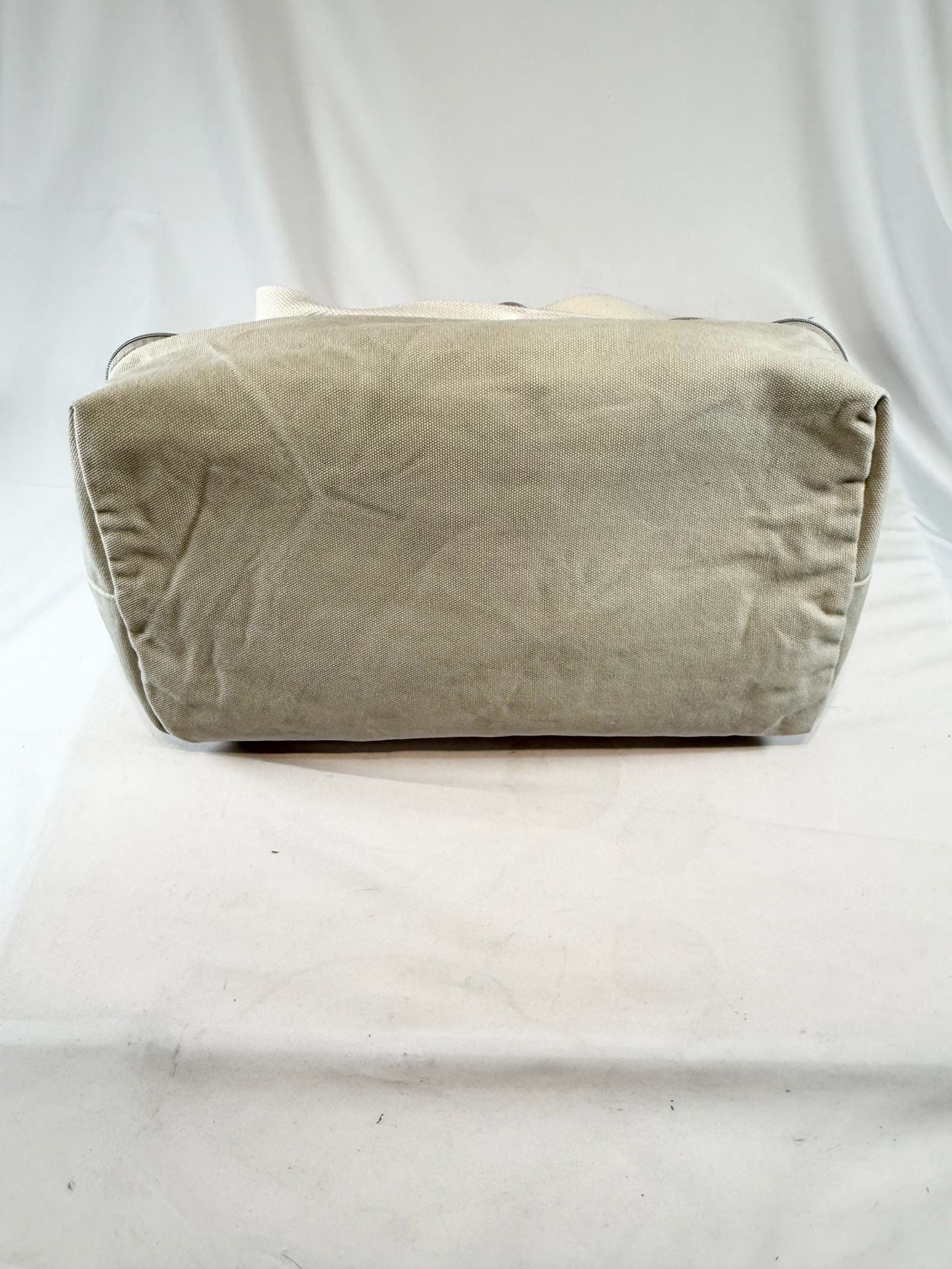 Lo & Sons Canvas Weekender Bag Quiet Luxury Old Money Minimalist Heritage Preppy 6