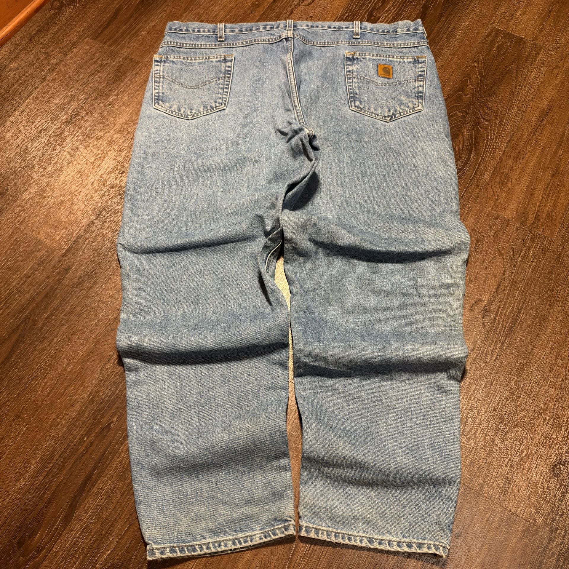 Essential Vintage Carhartt Relaxed Fit Jeans Size 40x32 Light Wash Denim 3
