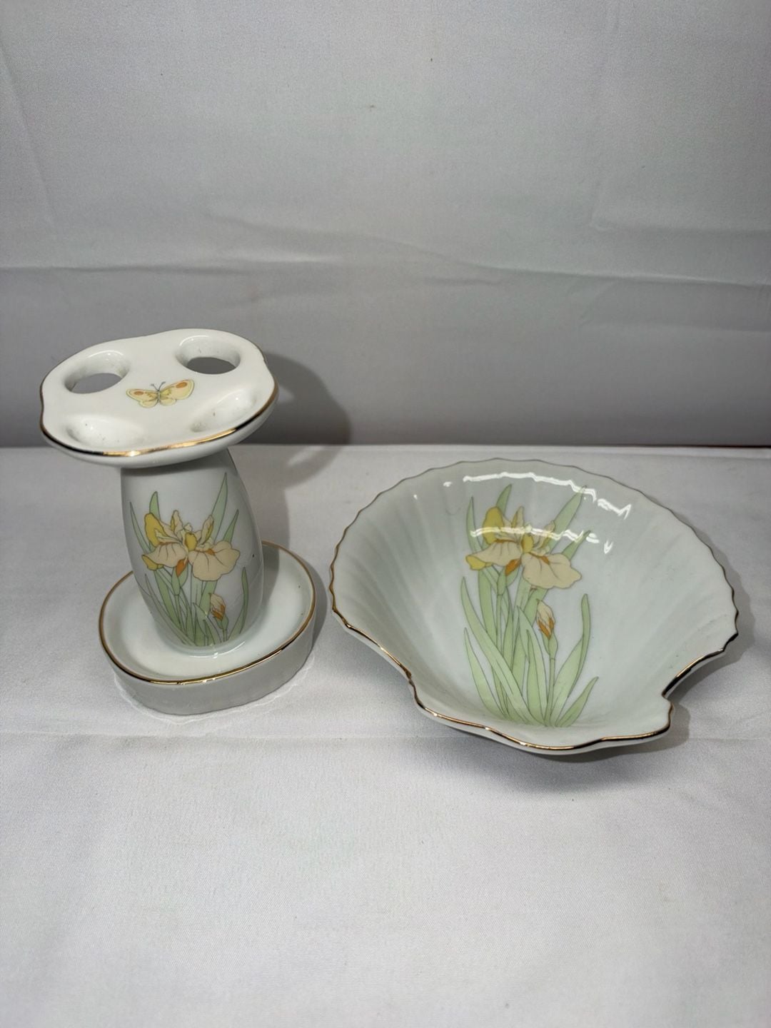 Cameron Japan Iris Butterfly Porcelain Toothbrush Holder & Dish Set 1