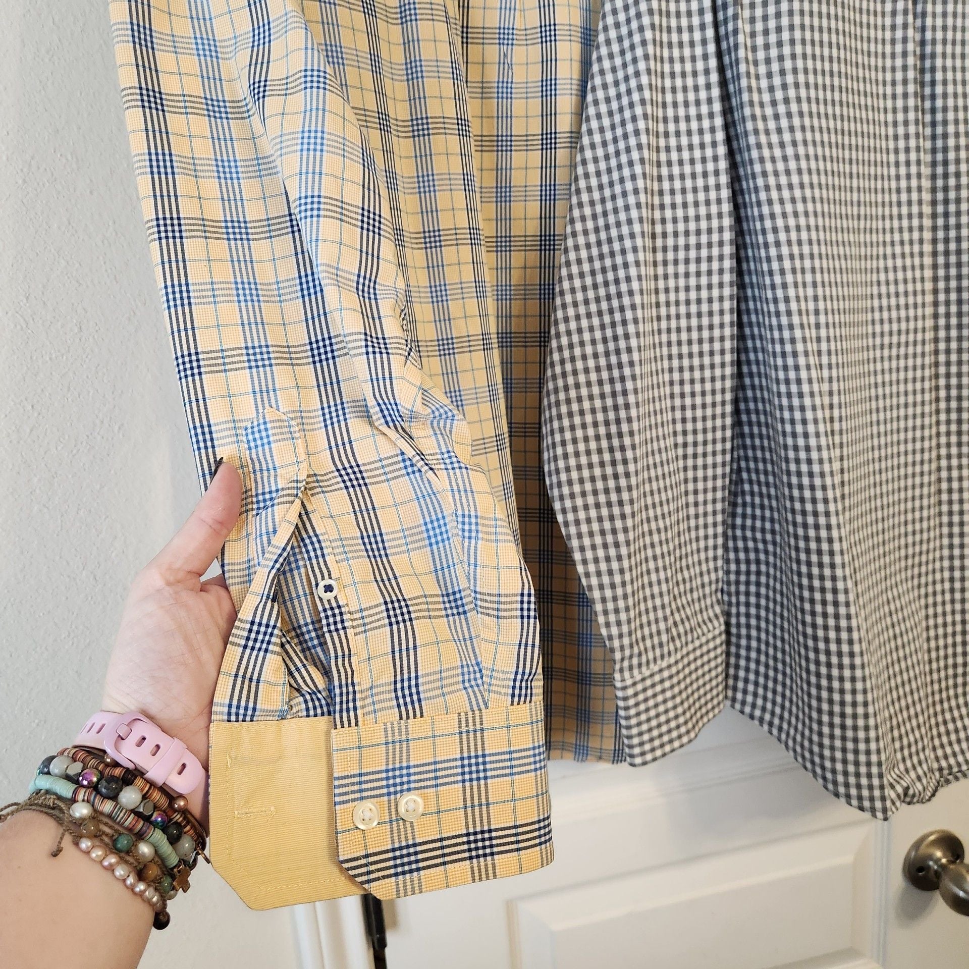 IZOD Premium Essentials Button Down Shirt Size L Lot of 2 4
