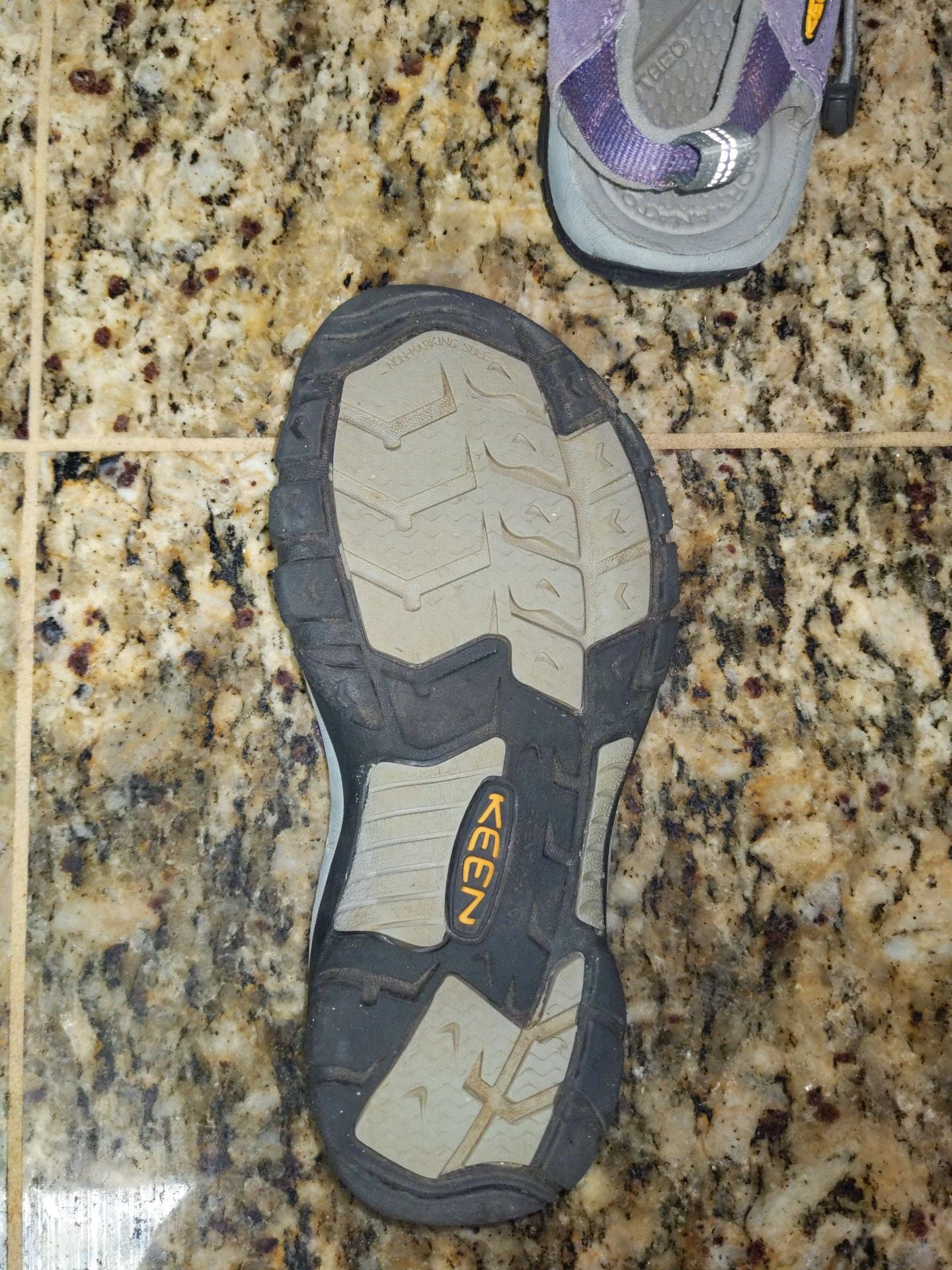 Keen Newport H2 Waterproof Hiking Sandals Purple Gray 7