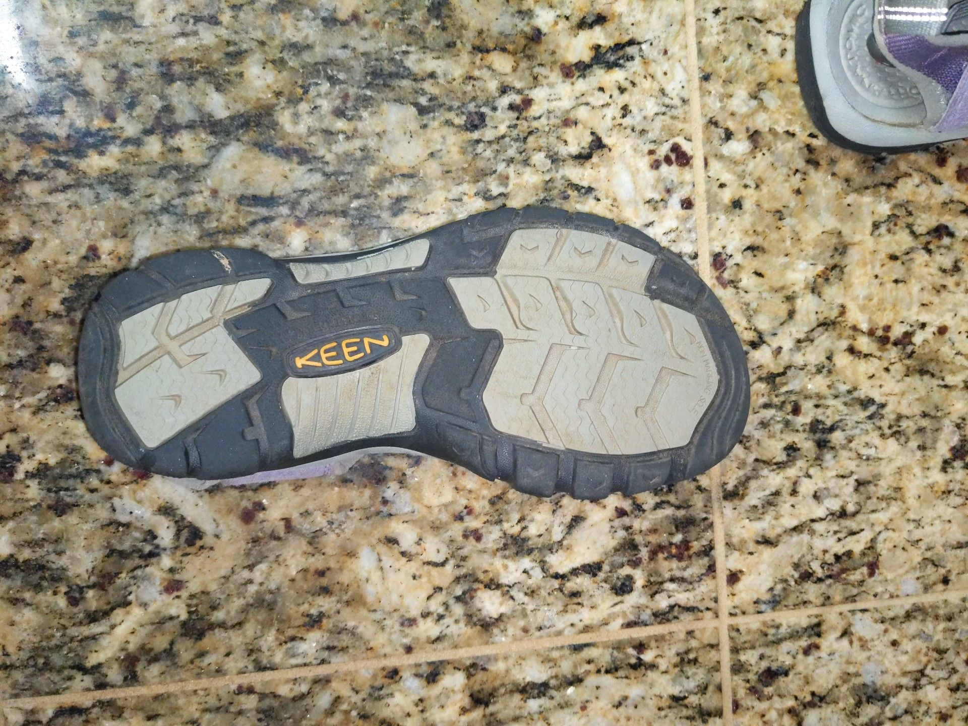 Keen Newport H2 Waterproof Hiking Sandals Purple Gray 8