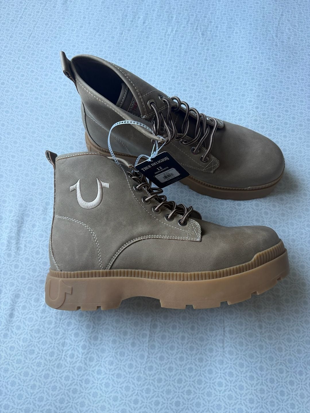 True Religion Jackson DD Taupe Faux Suede Lace-Up Boots Size 12 2