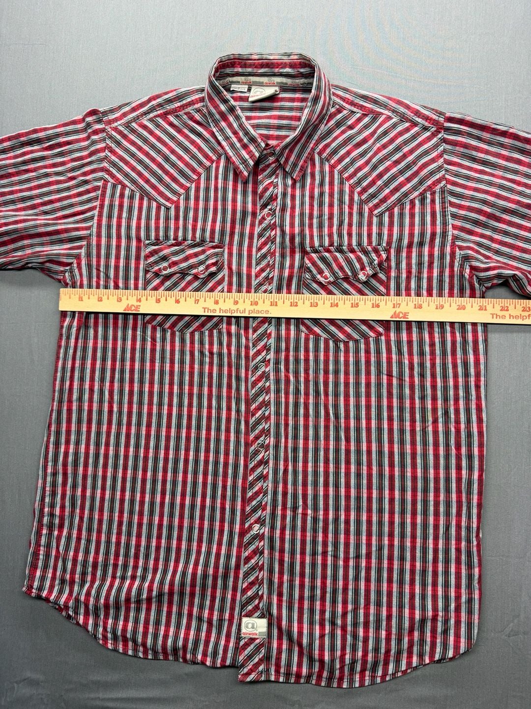 Airwalk Western Shirt Size M Red Plaid Pearl Snap Short Sleeve 6