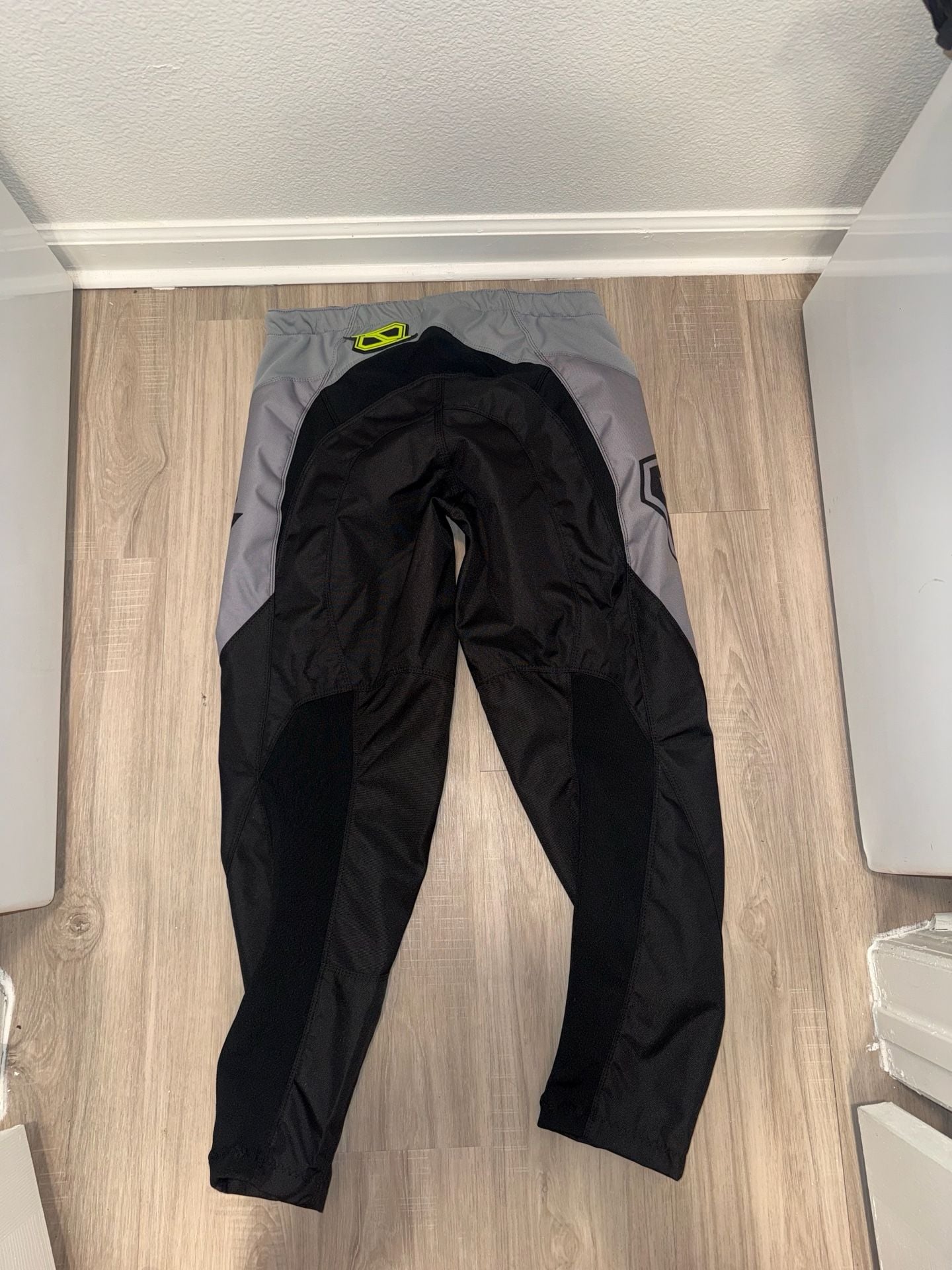 MSR Axxis Motocross Pants Grey Black New With Tags Sz 36 3