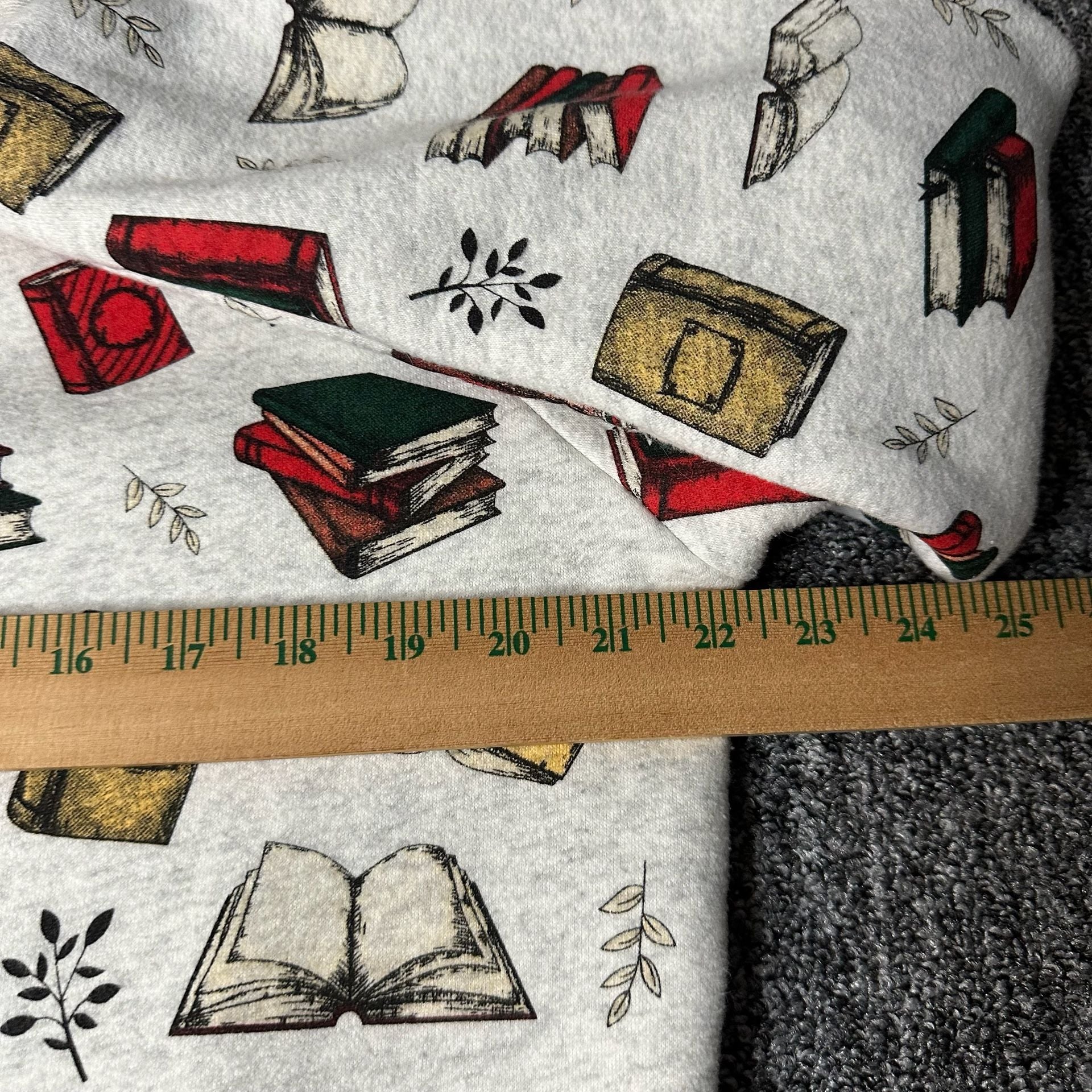 Book Lover Print Pullover Gray  Sweatshirt Fantasy Bookworm Academia  17