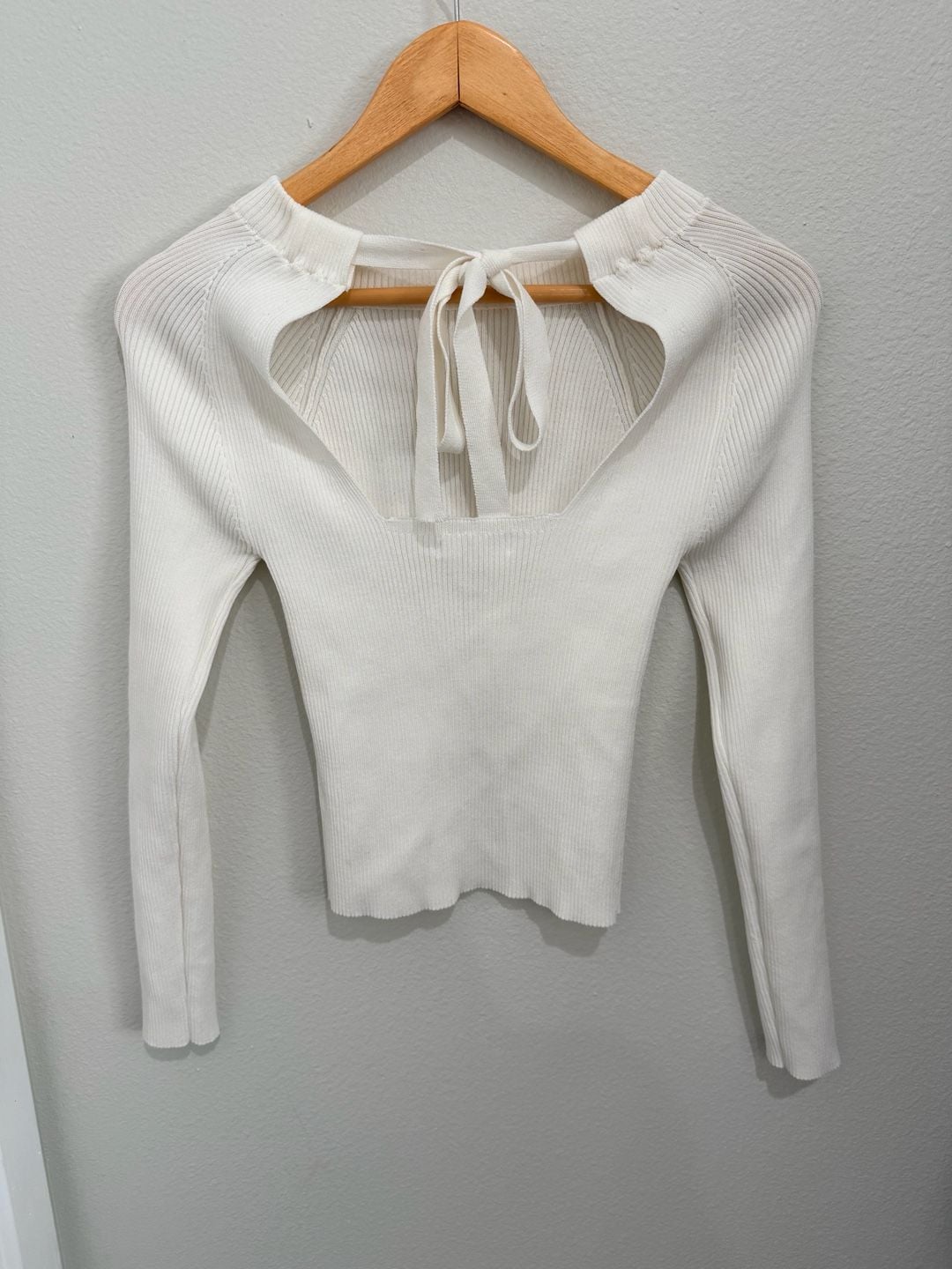 All in Favor Open Back Rib Sweater White Size S 3