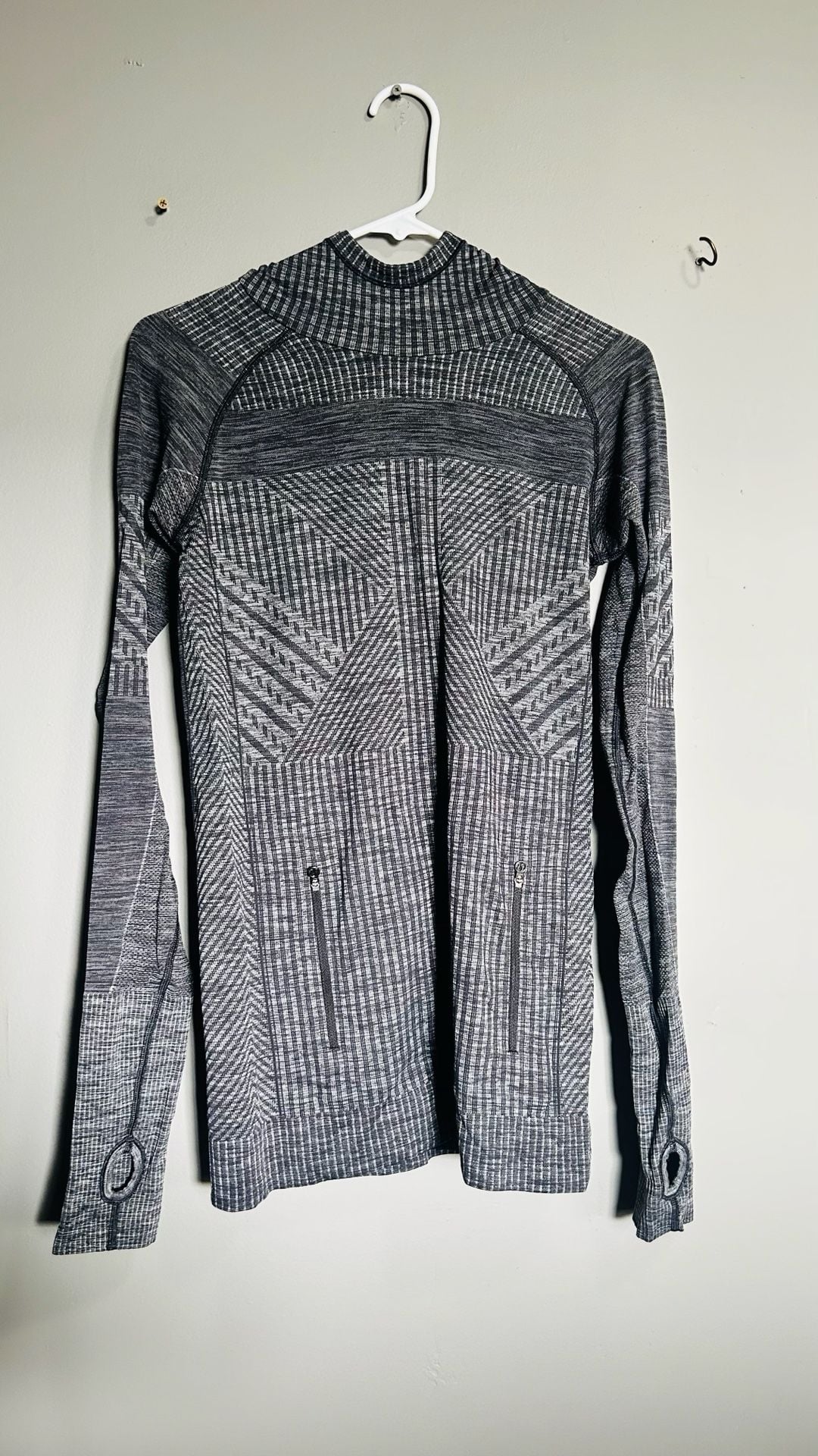 Lululemon Rest Less Pullover Heathered Black Gray. Pc146 2