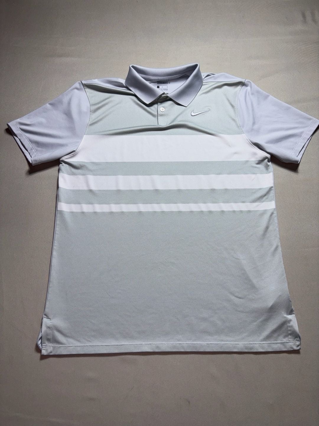 Nike Dri-Fit Standard Fit Golf Polo Shirt Size M Gray White Stripe 2