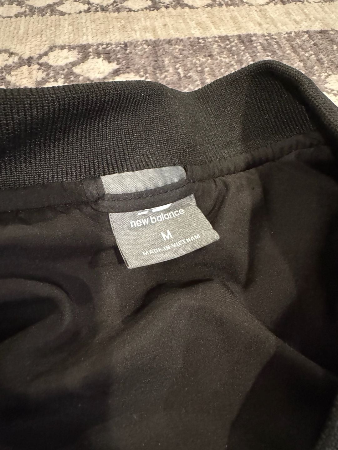 New Balance Quilted Bomber Jacket Size M Black Diamond Pattern 7