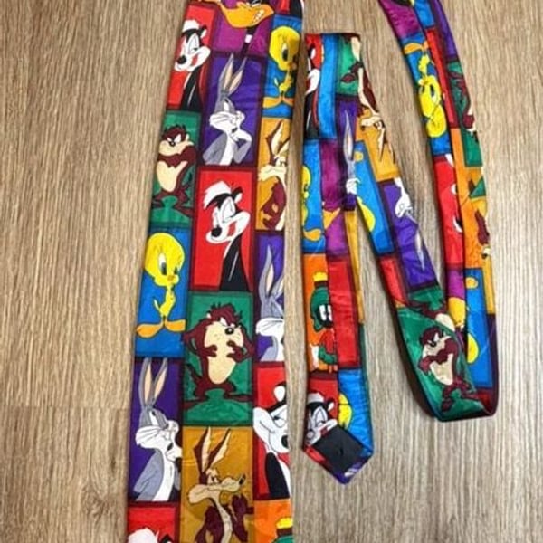Vintage Men's Tie Looney Tunes Taz Tweety Peppy Lepew Marvin Martian Warner Bros