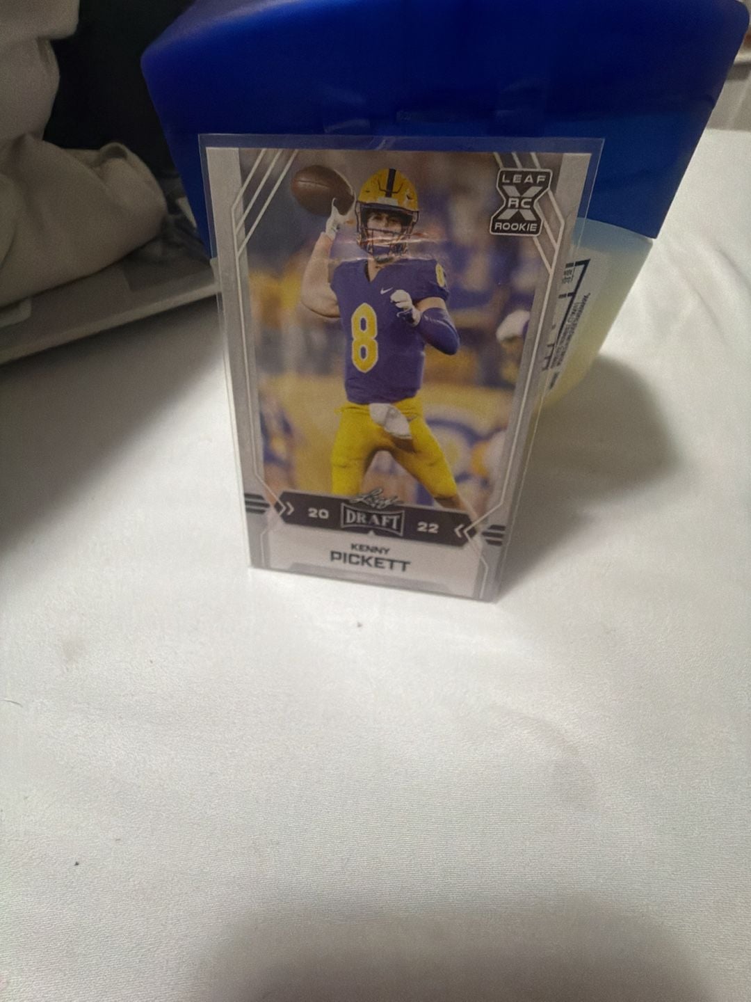 2022 Leaf Draft Kenny Pickett Rookie Card #09 1