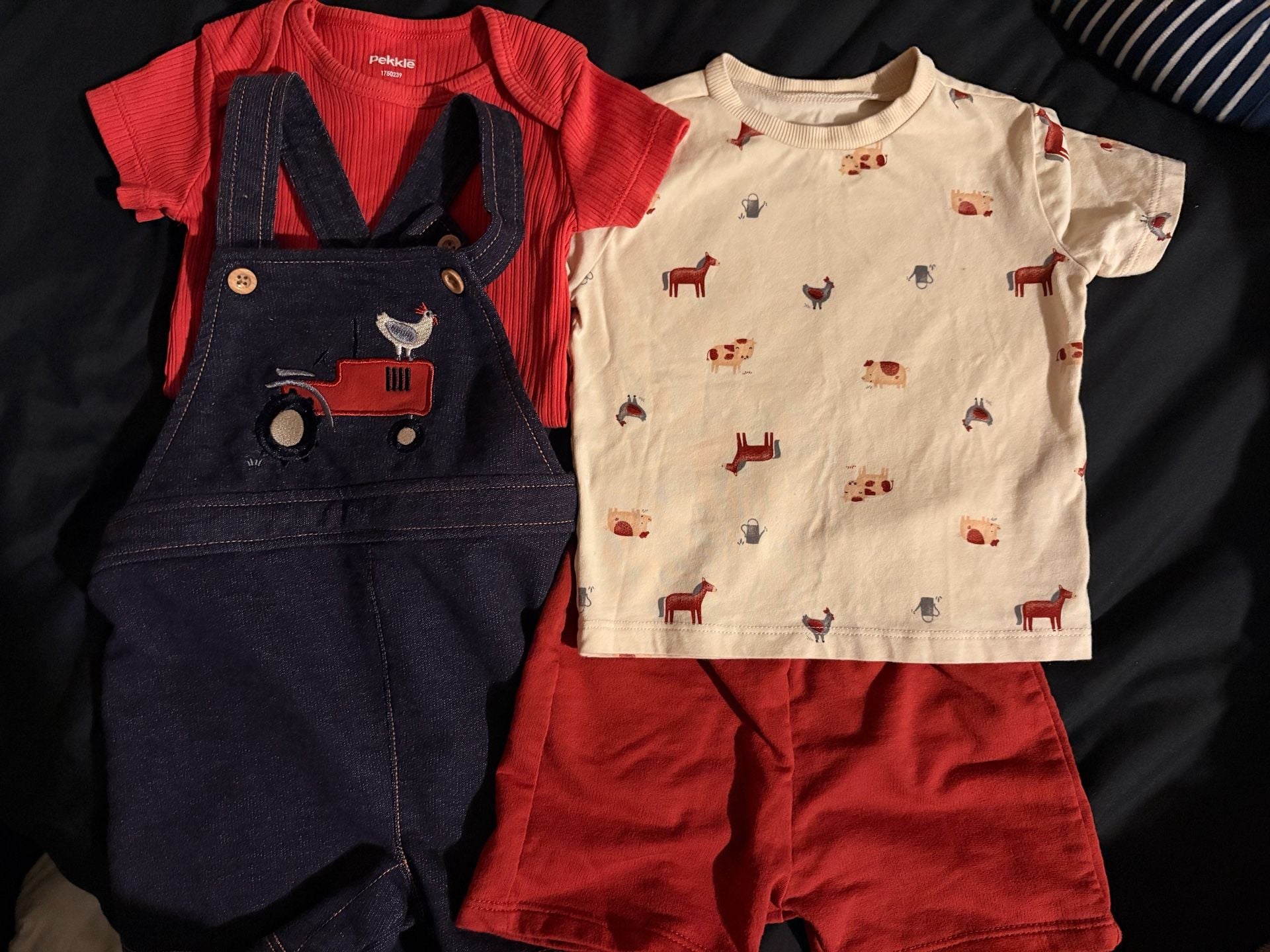 Pekkie Toddler Farm Animal Short Sleeve T-Shirt and Red Ribbed Bodysuit Set 1